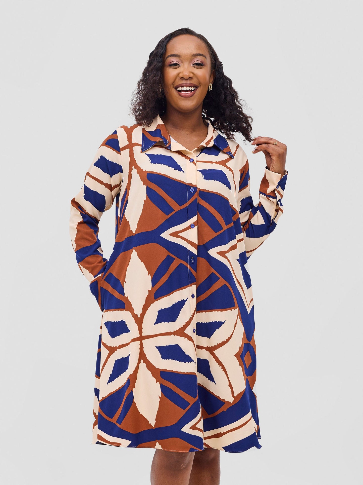 Vivo Basic Long Sleeve Tent Shirt Dress - Cream / Navy Print