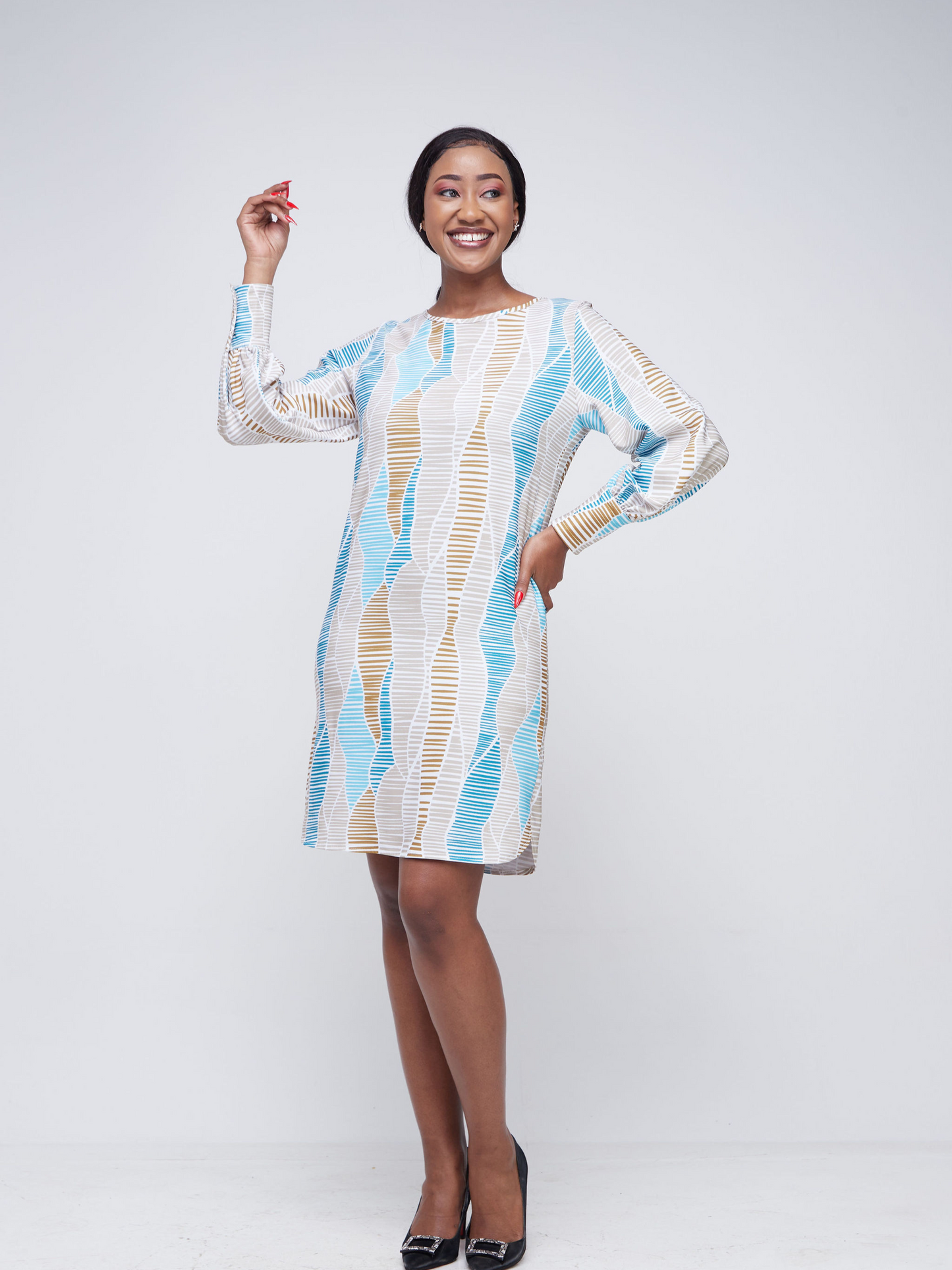 Vivo Tatili Cuffed Bishop Sleeve Shift Dress - Teal / Taupe Abstract Print