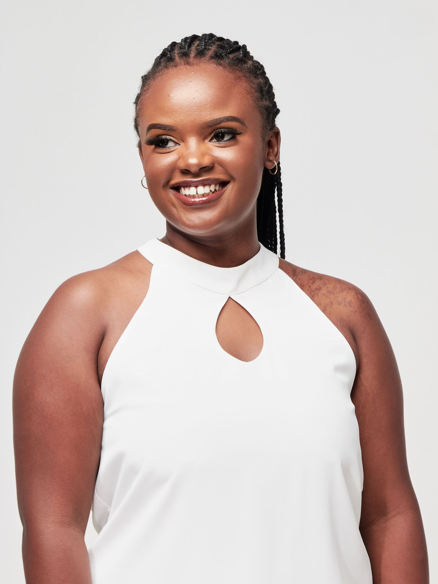 Vivo Nasara Halter Top - White