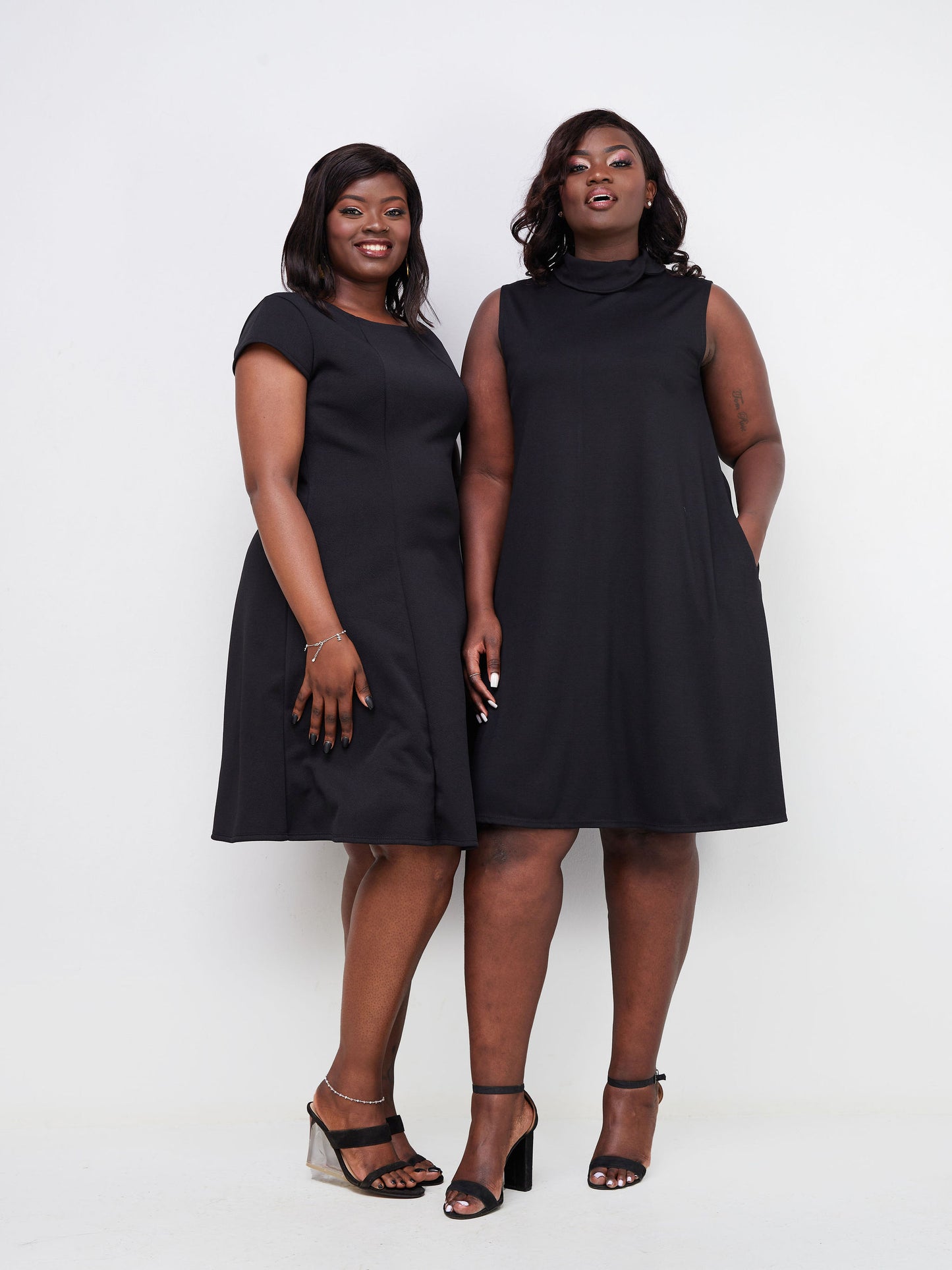 Vivo Lalea Tulip Collar Knee Length Tent Dress - Black