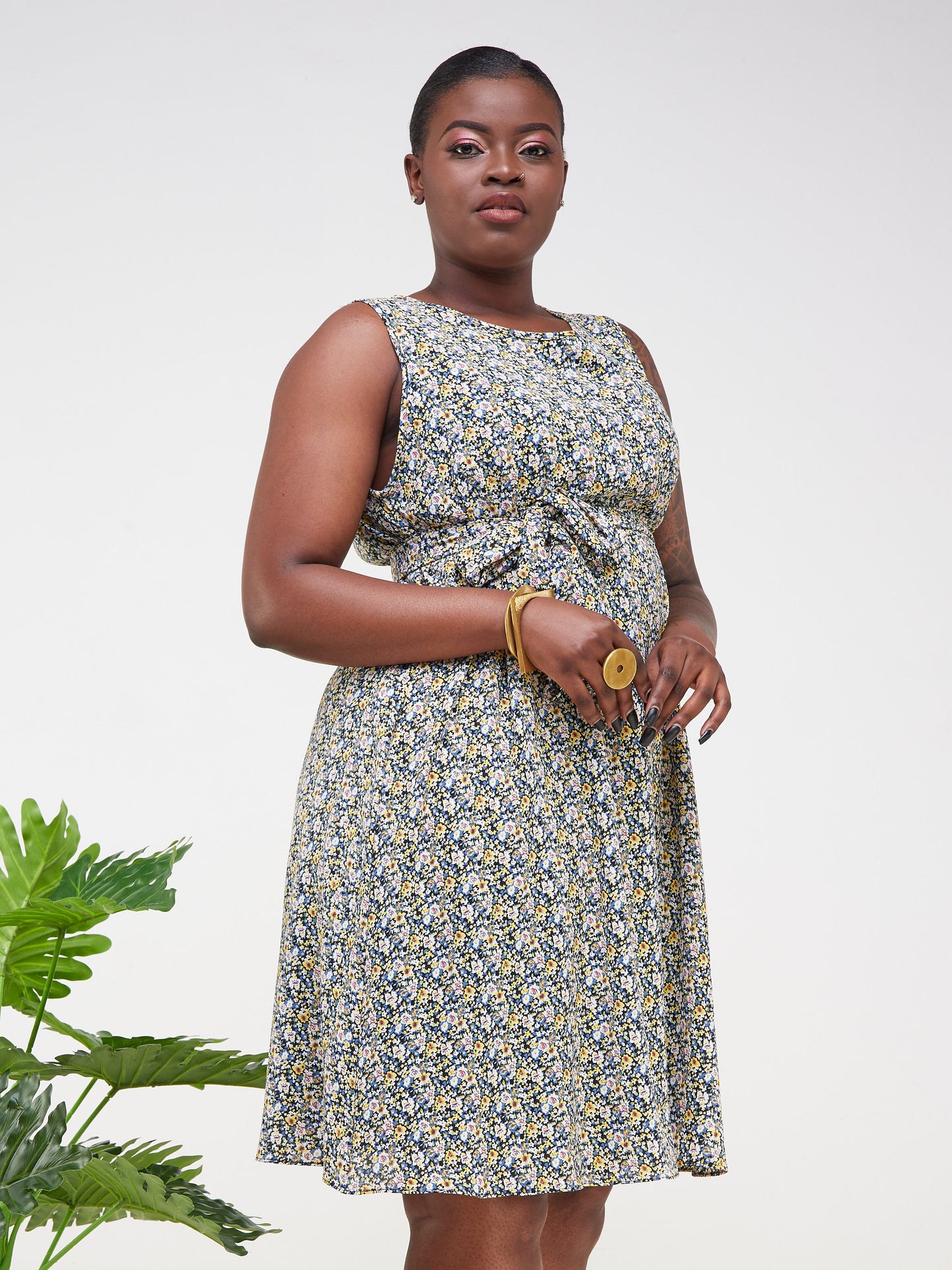 Vivo Basic Lined Sleeveless Tent Dress - Blue / Yellow Floral Print