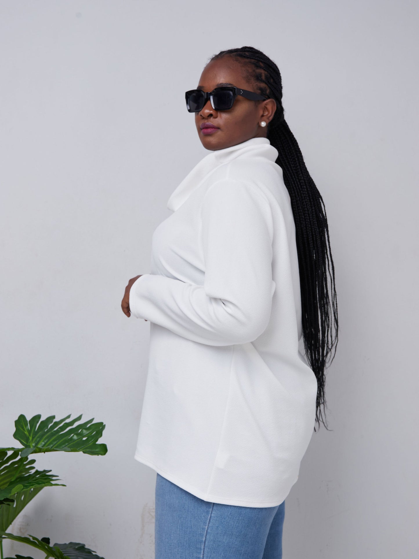 Vivo Tulia Turtleneck Tunic Top - White