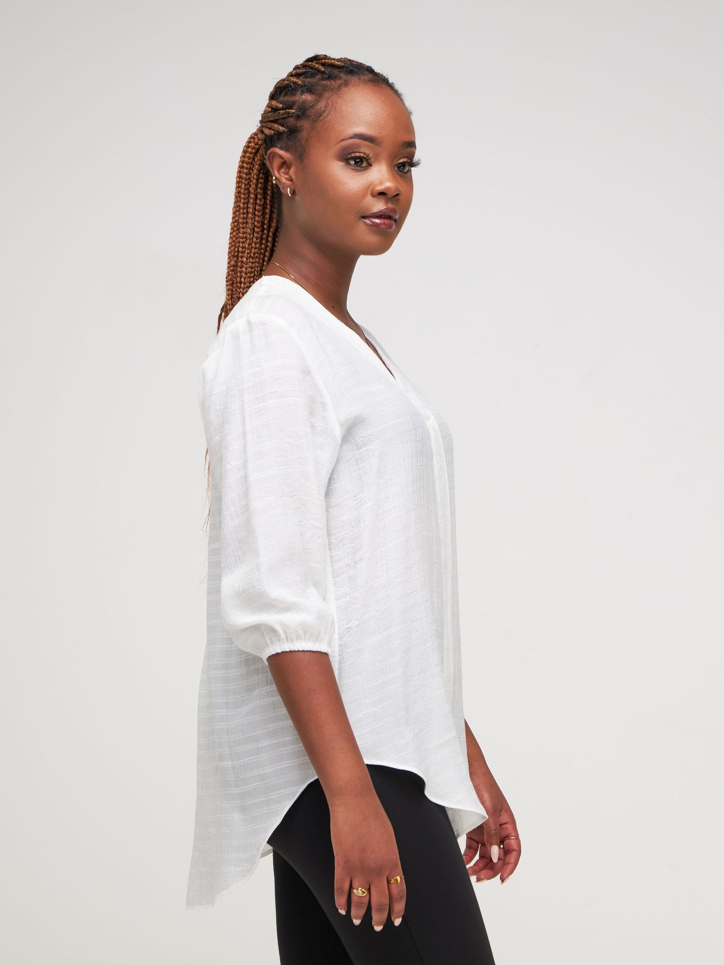 Vivo Laika 3/4 Bishop Sleeve Loose Top - White