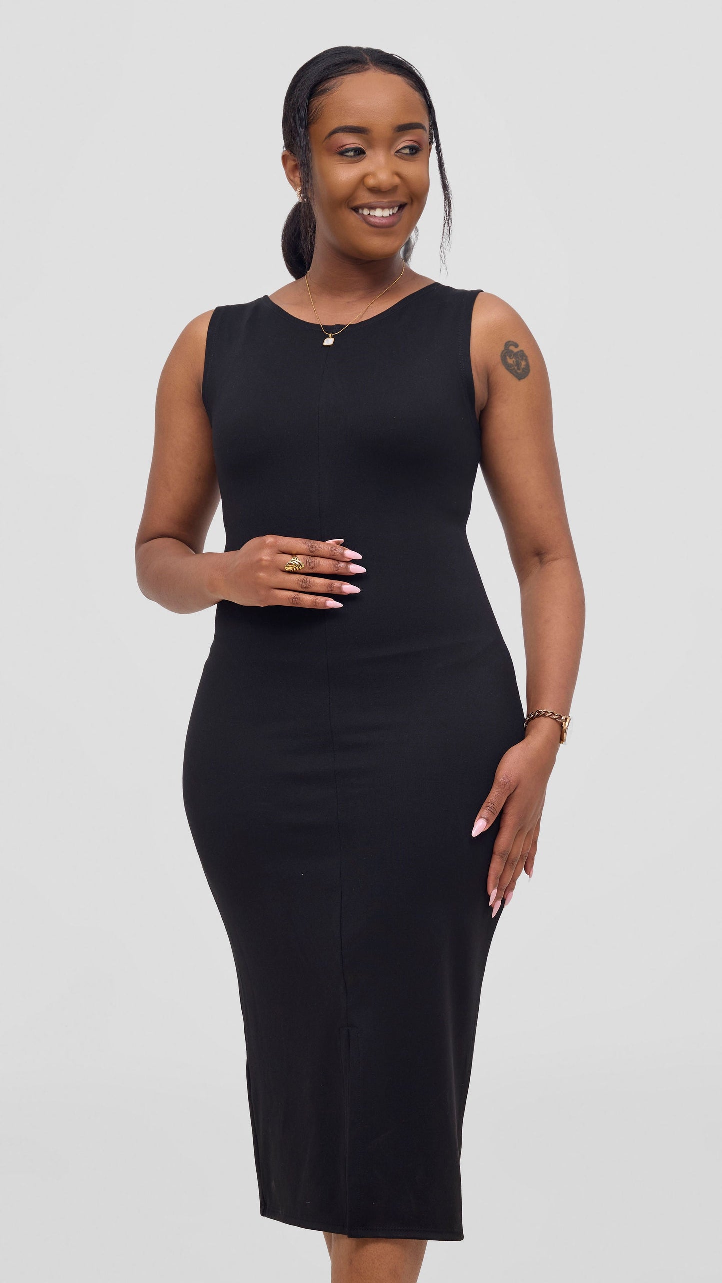 Vivo Aleri Front Slit Sheath Dress - Black