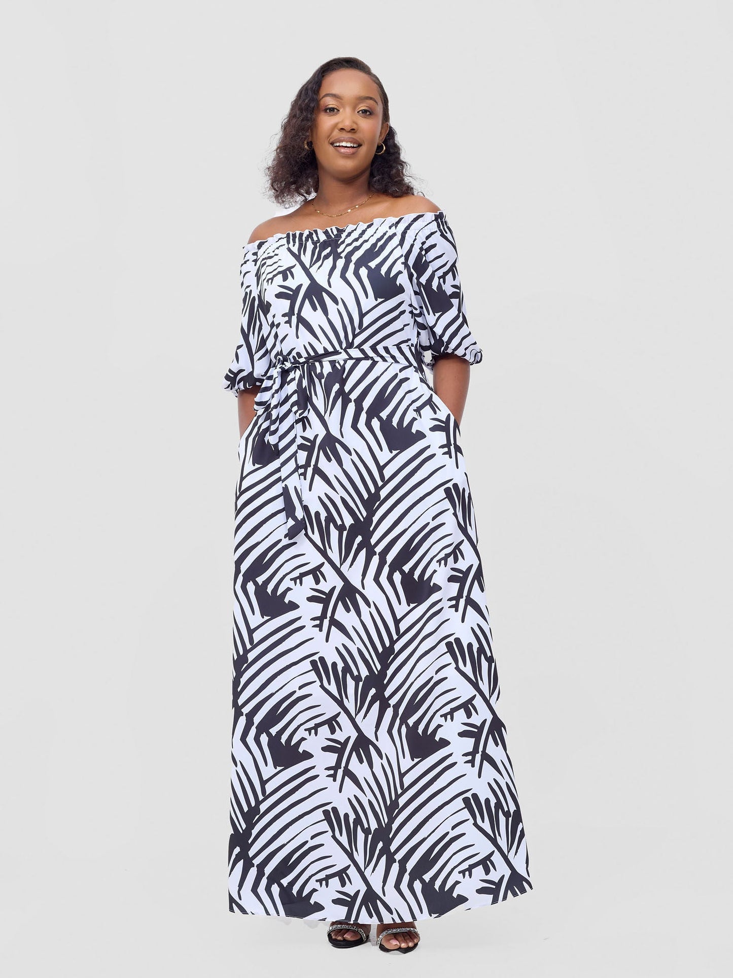 Vivo Ayla Bubble Sleeve Maxi Dress - White / Black Lala Print