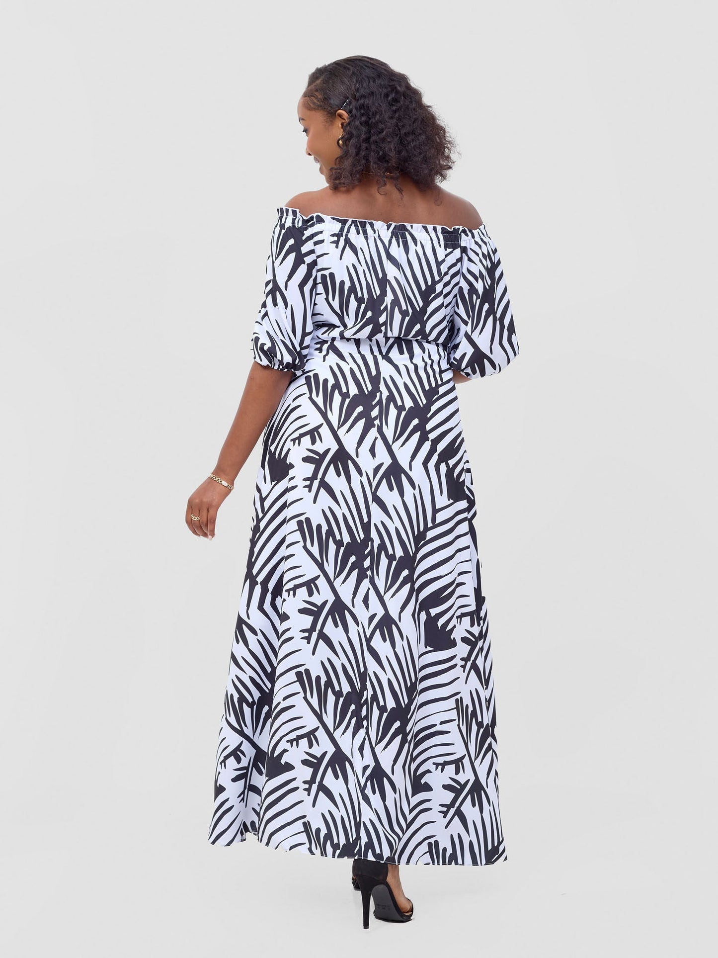 Vivo Ayla Bubble Sleeve Maxi Dress - White / Black Lala Print