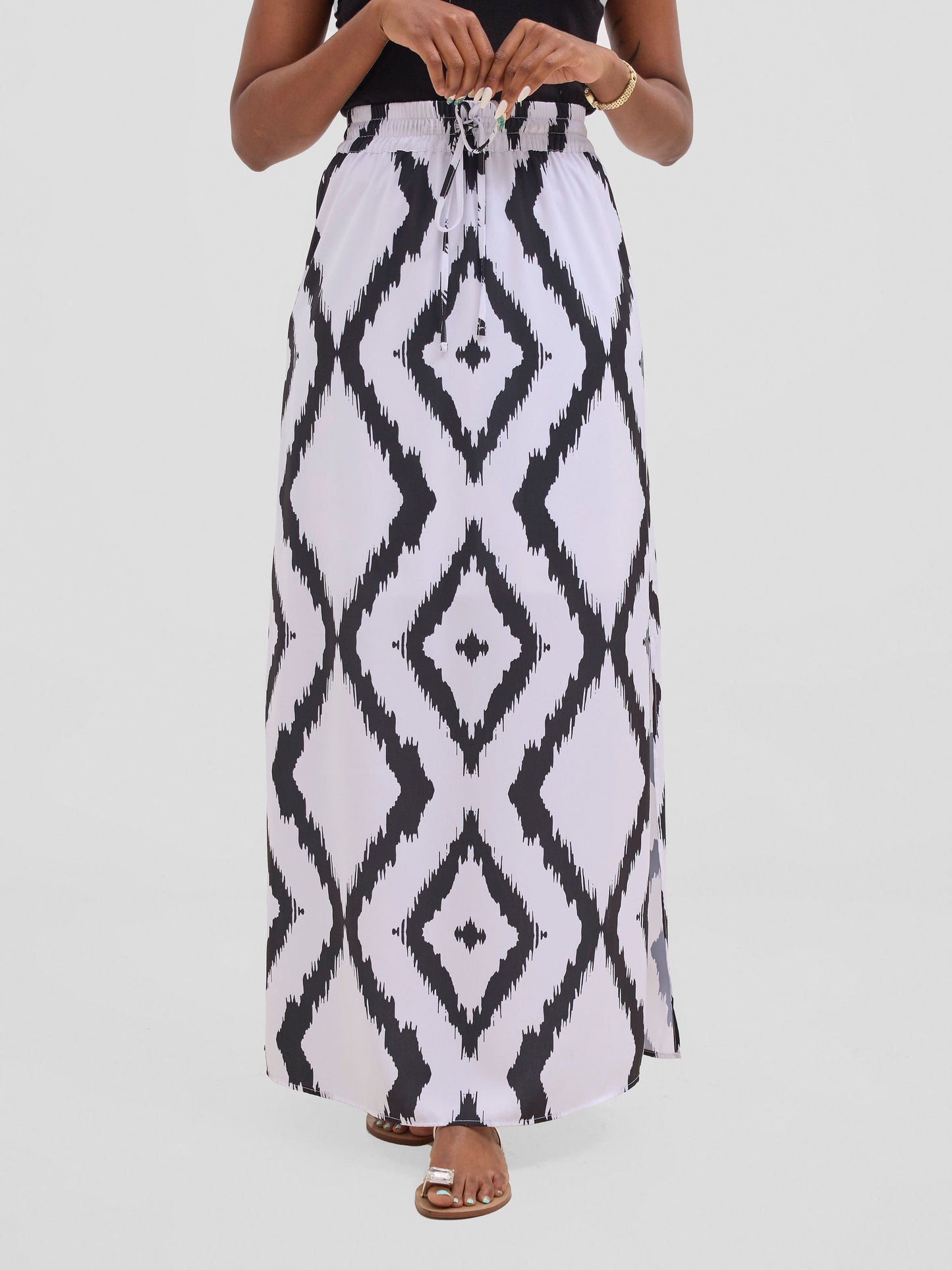 Vivo Seli Maxi Skirt - White / Black Esli Print