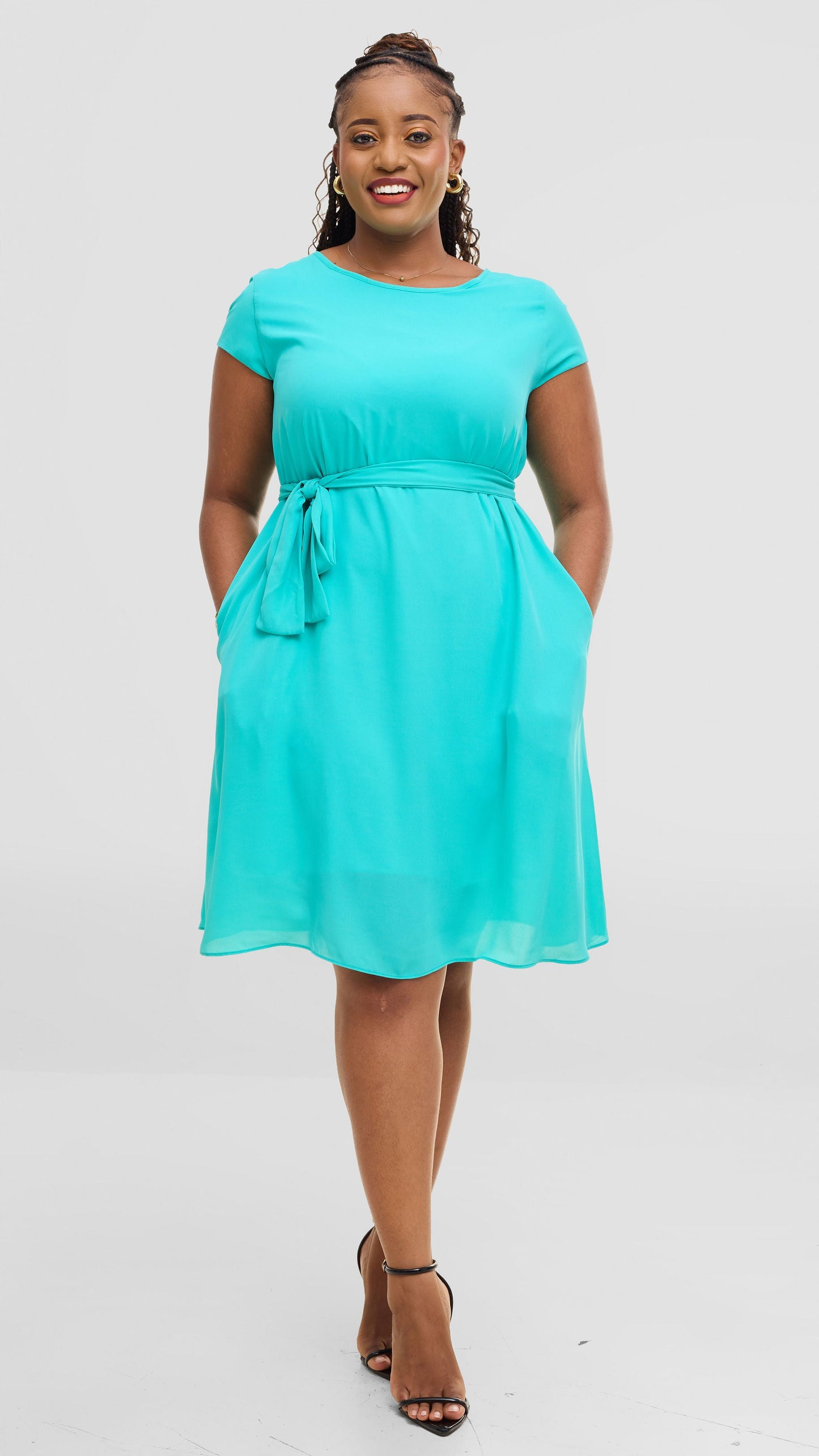 Vivo Basic Knee Length Dress In Chiffon - Sea Green