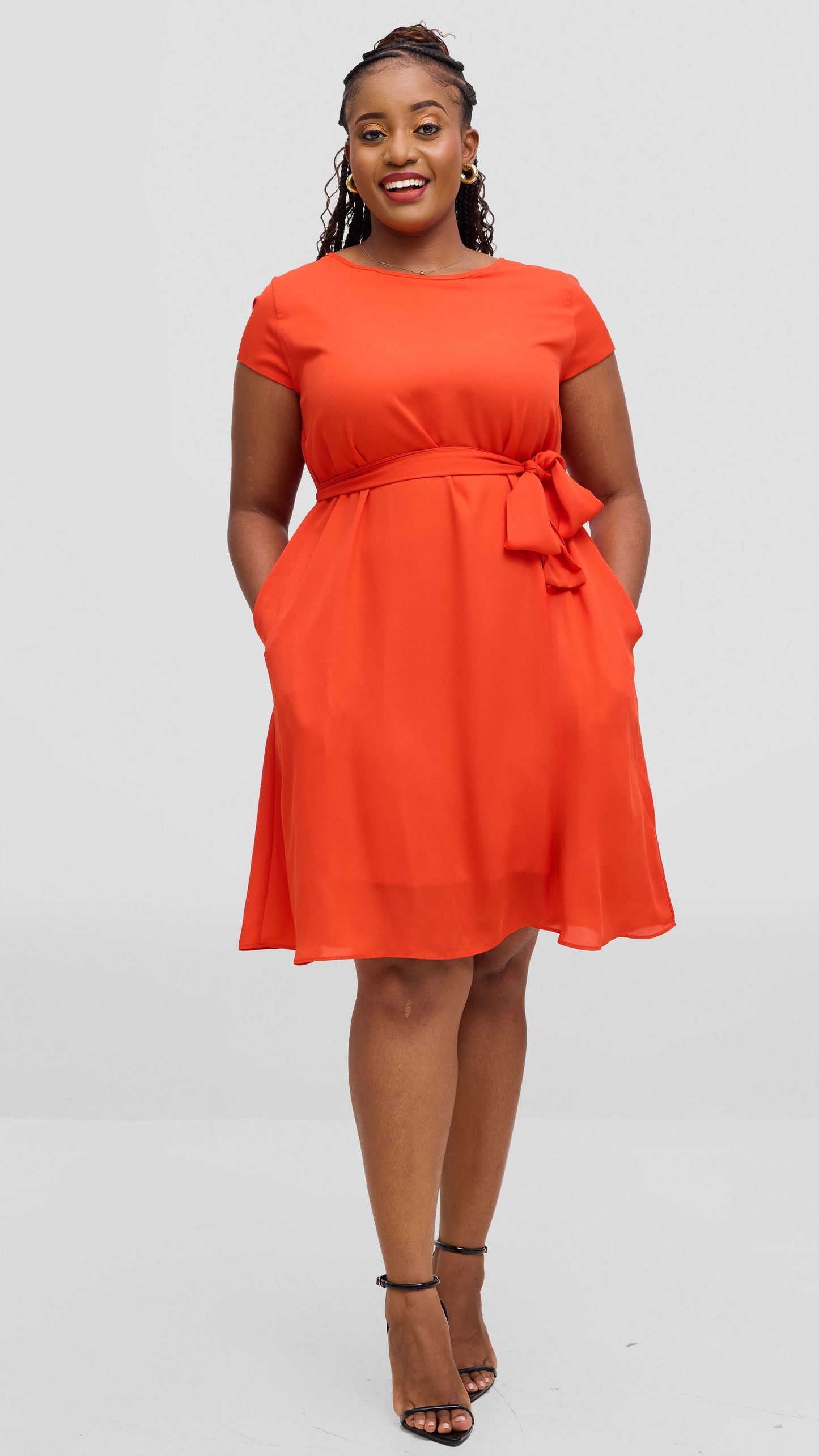 Vivo Basic Knee Length Dress In Chiffon - Orange