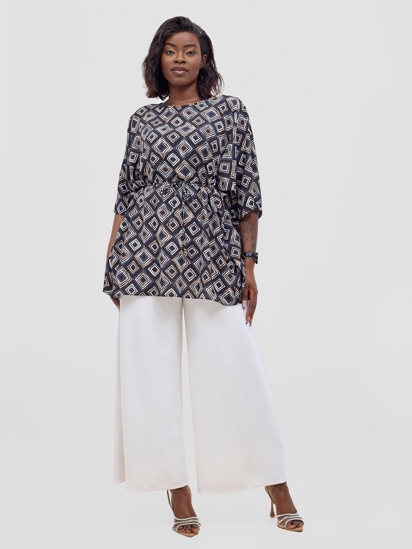 Vivo Basic Chiffon Tie Kaftan Top - Black / Taupe Api Print