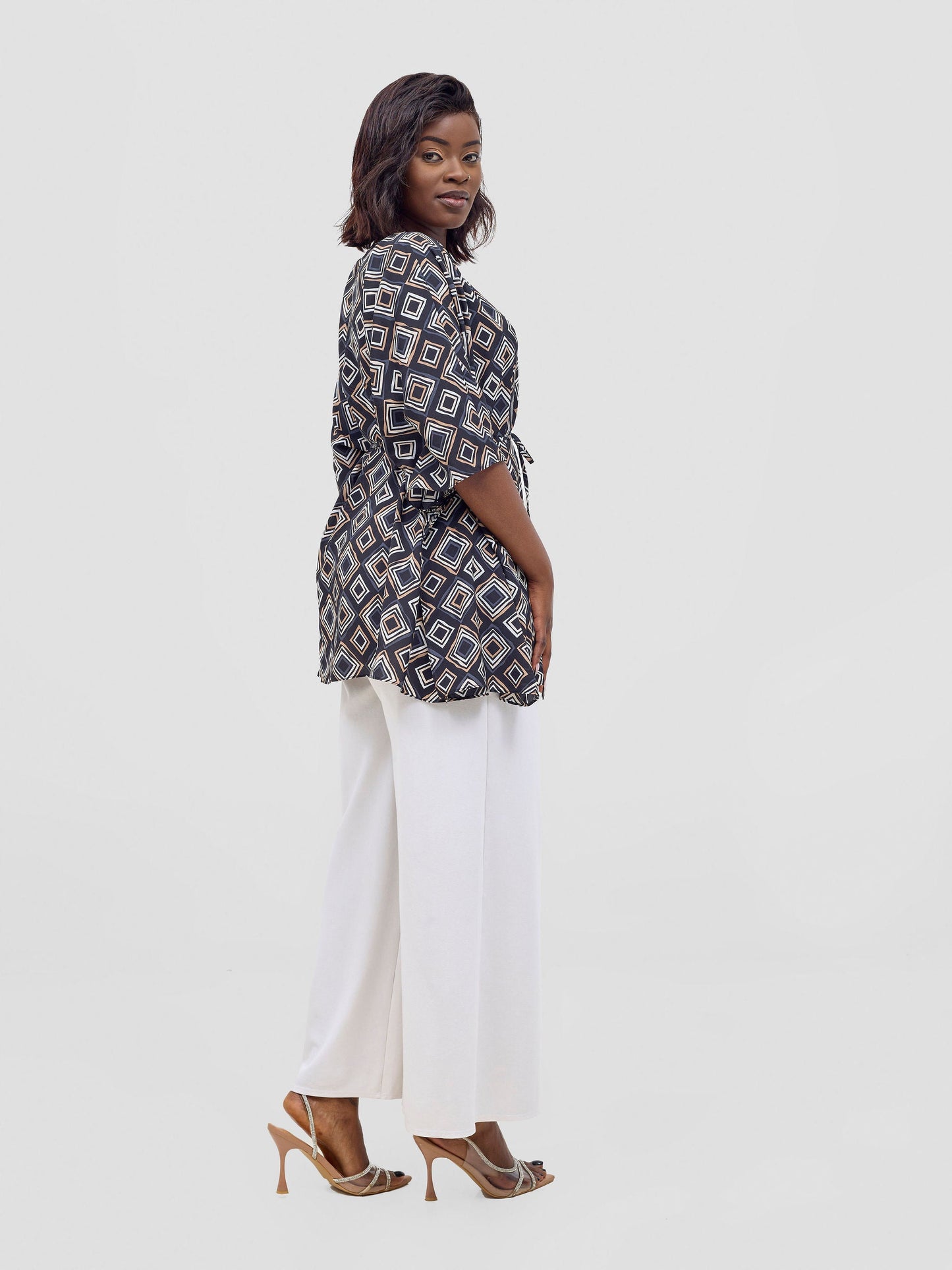 Vivo Basic Chiffon Tie Kaftan Top - Black / Taupe Api Print