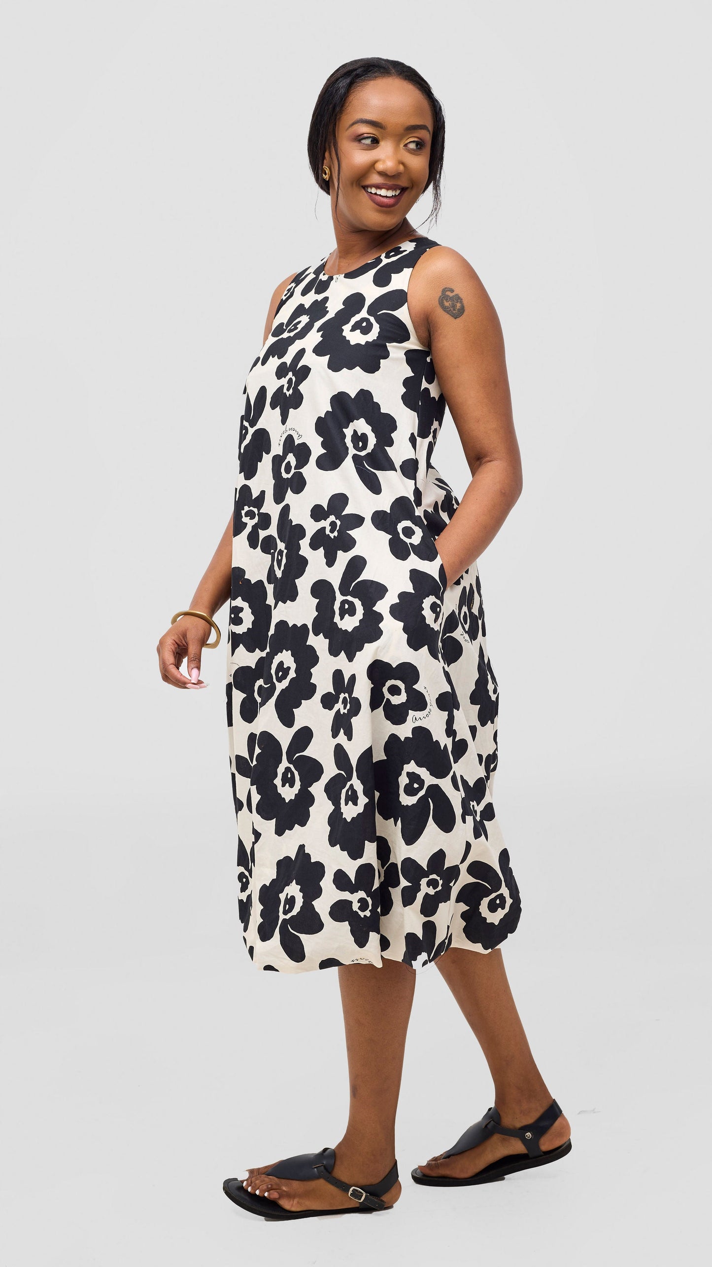 Safari Nazari Bubble Midi Dress - Black / Beige Print