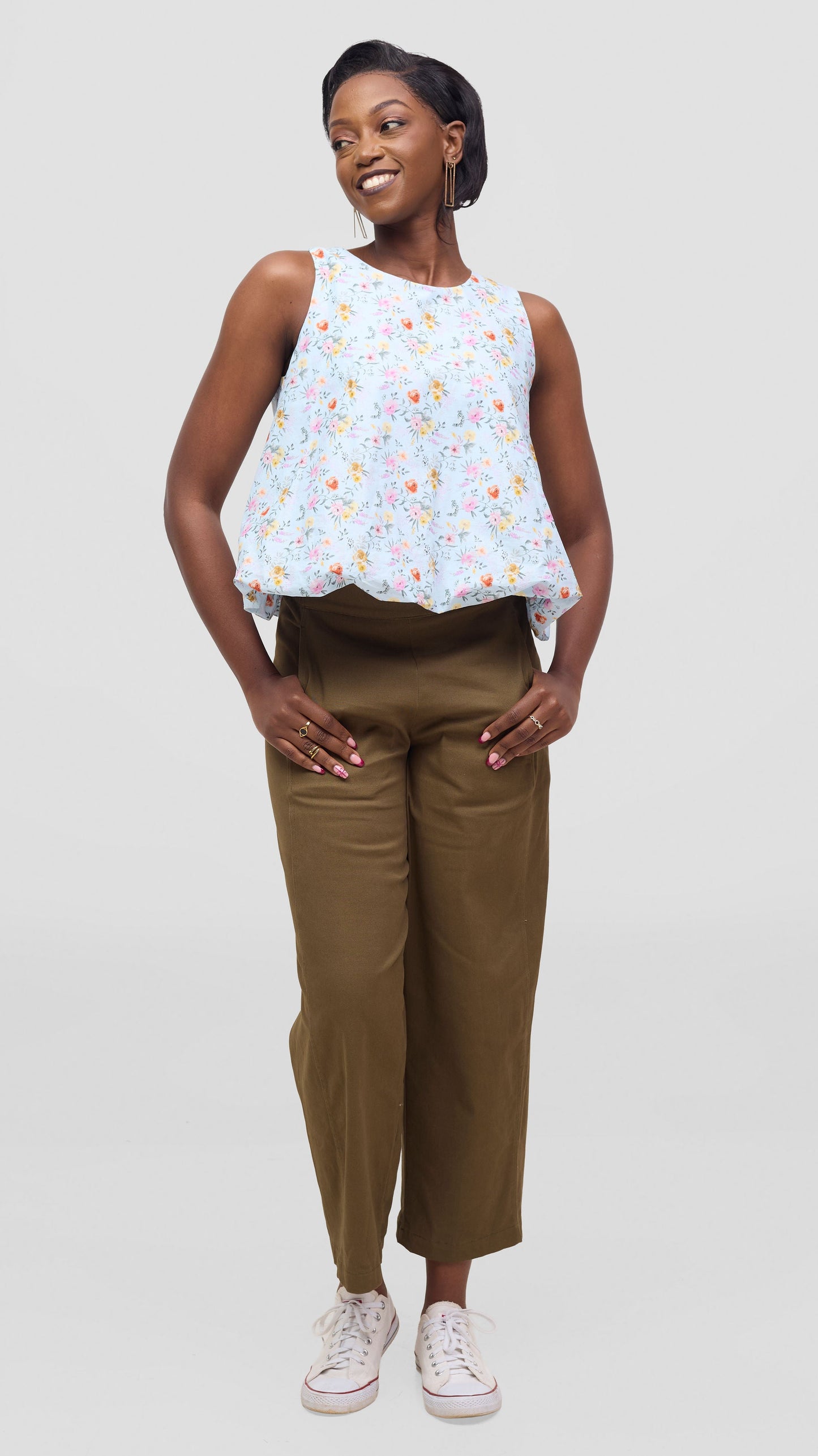 Vivo Lulu Cotton Bubble Sleeveless Top - Light Blue Flower Print