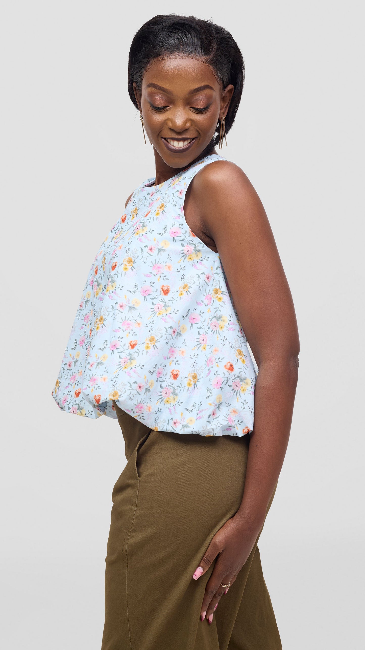 Vivo Lulu Cotton Bubble Sleeveless Top - Light Blue Flower Print