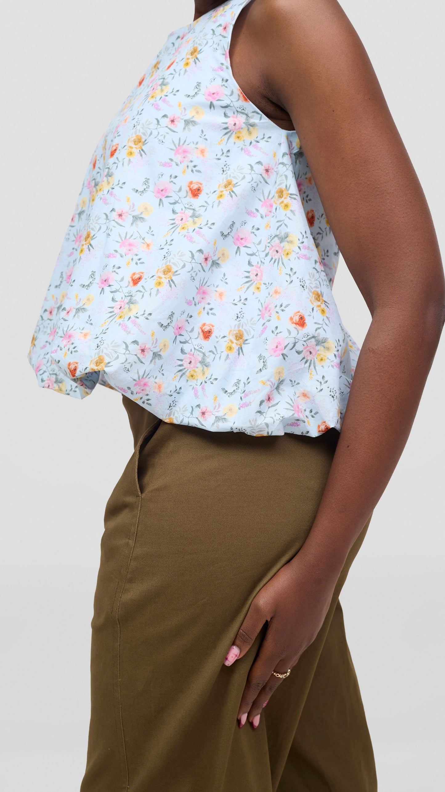 Vivo Lulu Cotton Bubble Sleeveless Top - Light Blue Flower Print