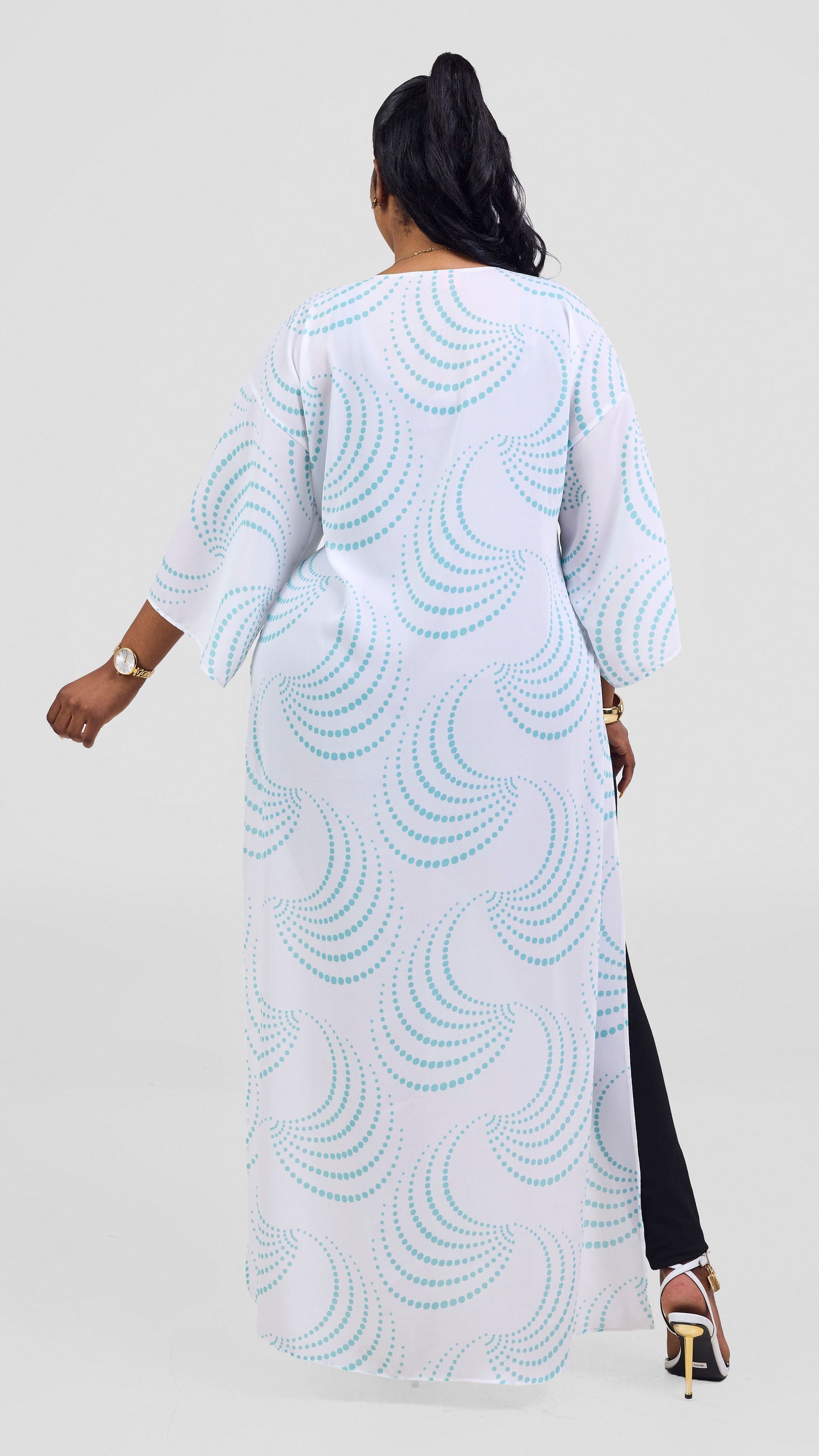 Vivo Nandi High Slit Kimono - White / Light Blue Sinka Print