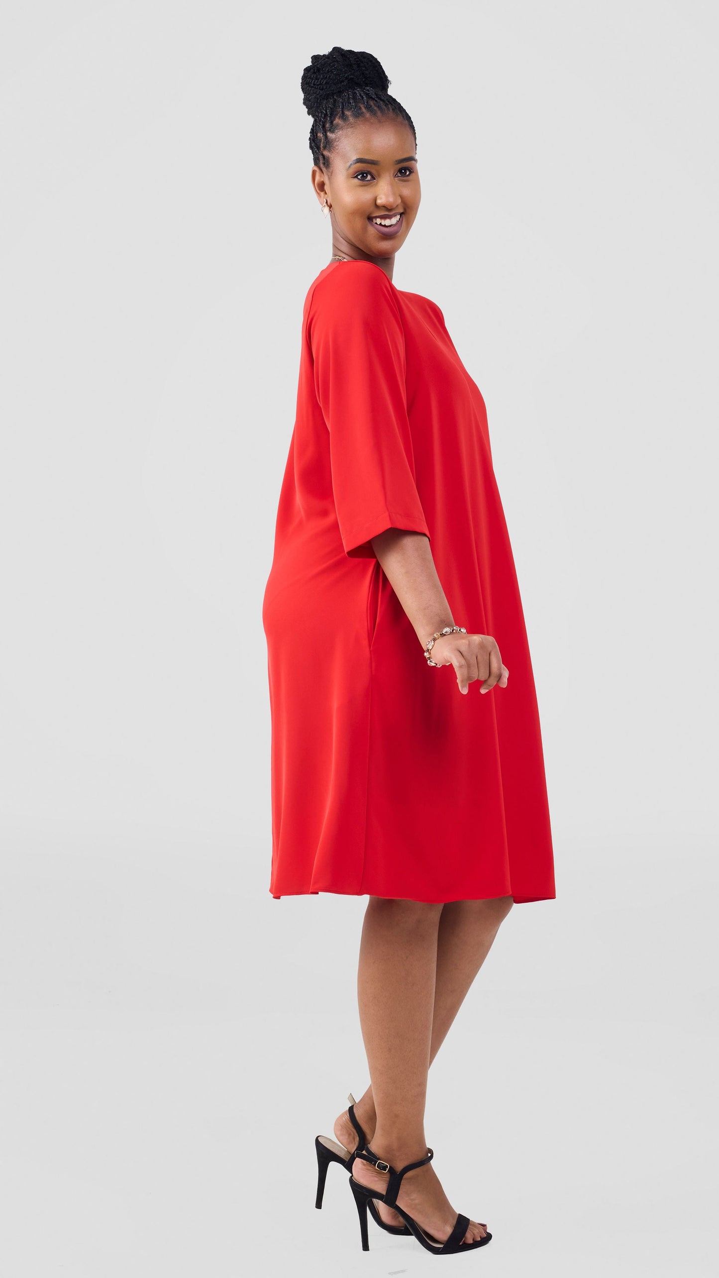 Vivo Kani 3/4 Sleeve Knee Length Dress - Red