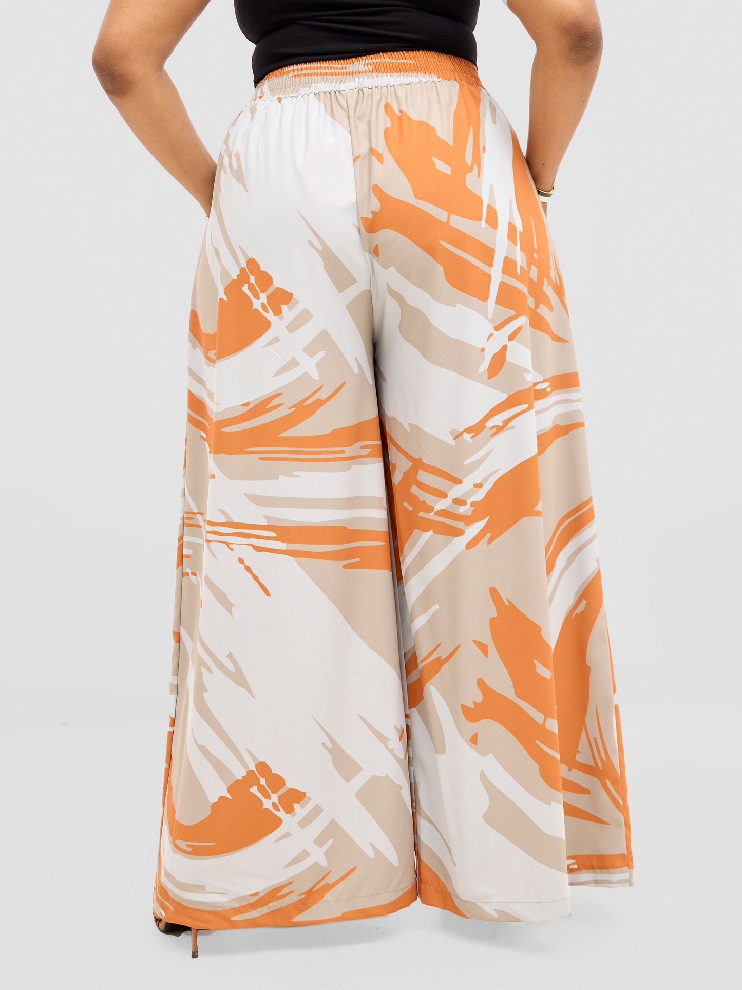 Vivo Ayla Crepe Pants - Grey / Orange Hali Print