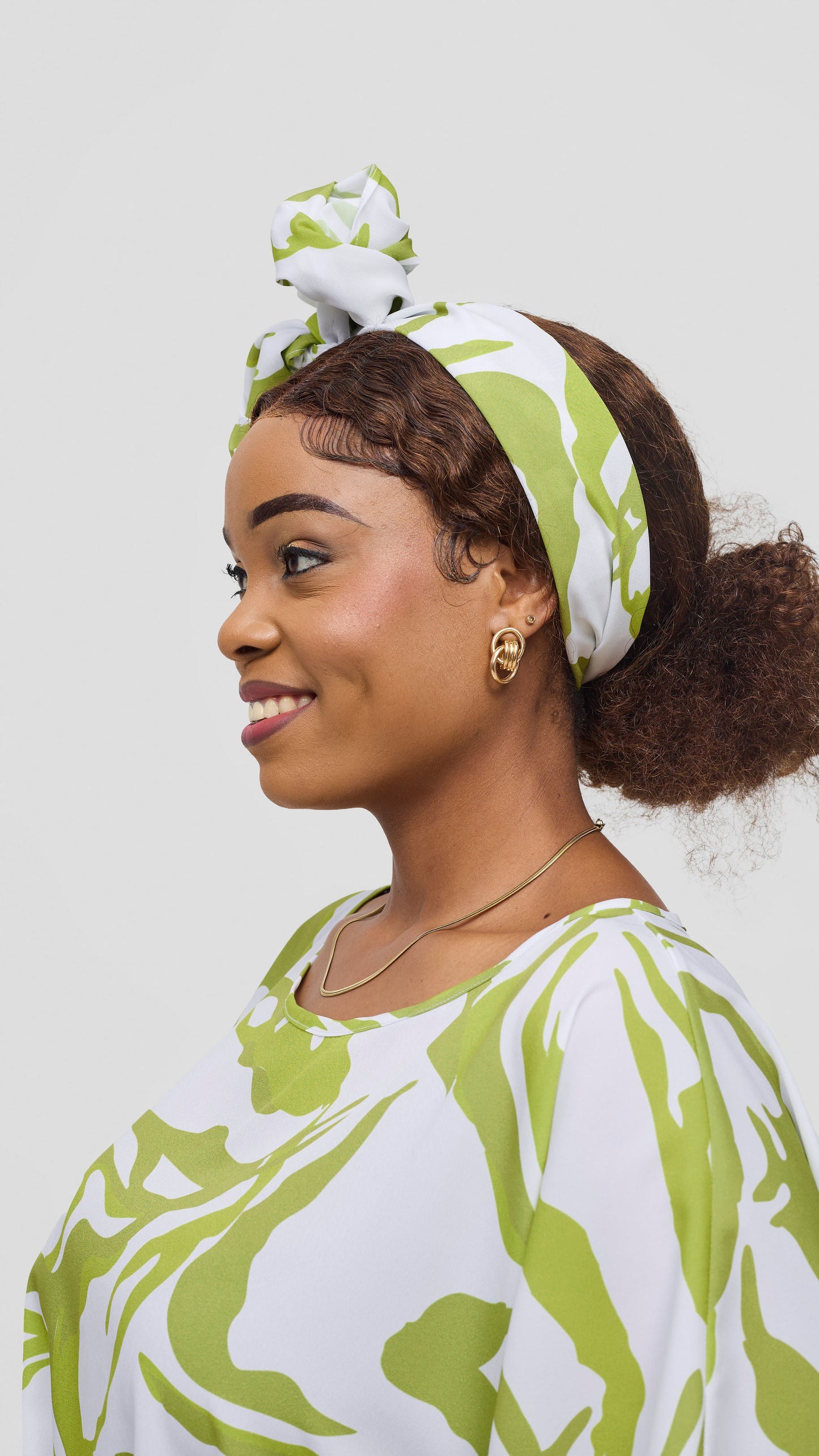 Vivo Maisha Wide High Low Top - White / Olive Ika Print