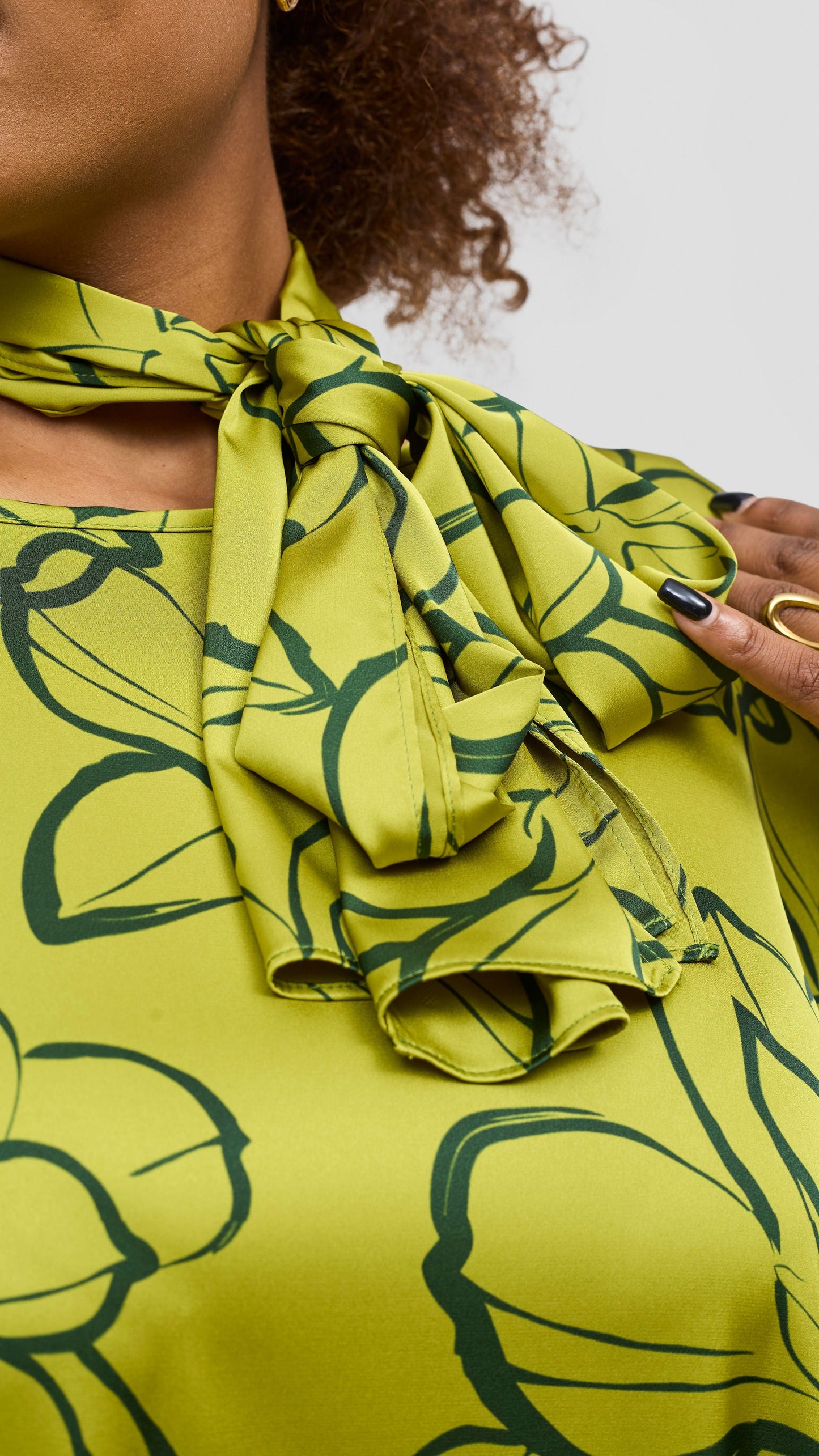 Vivo Lani Maxi Top - Olive / Green Ruvu Print