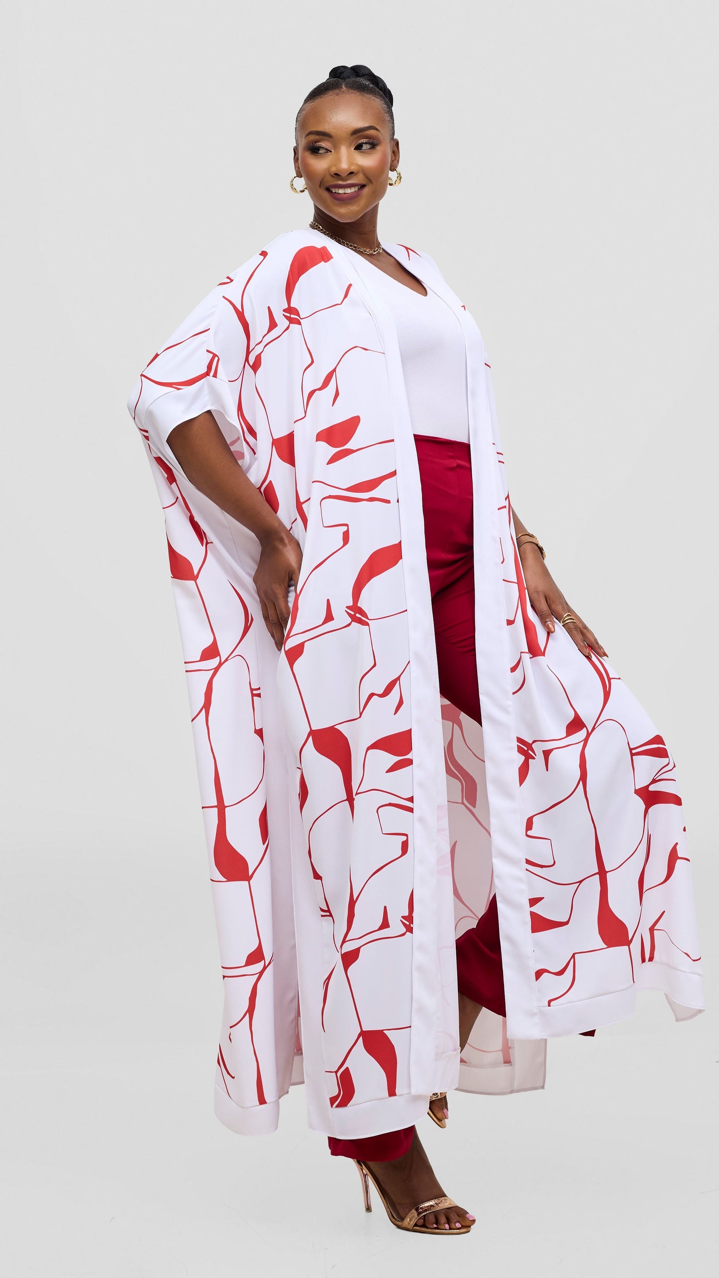 Vivo Liora Maxi Kimono - White / Red Ziza Print