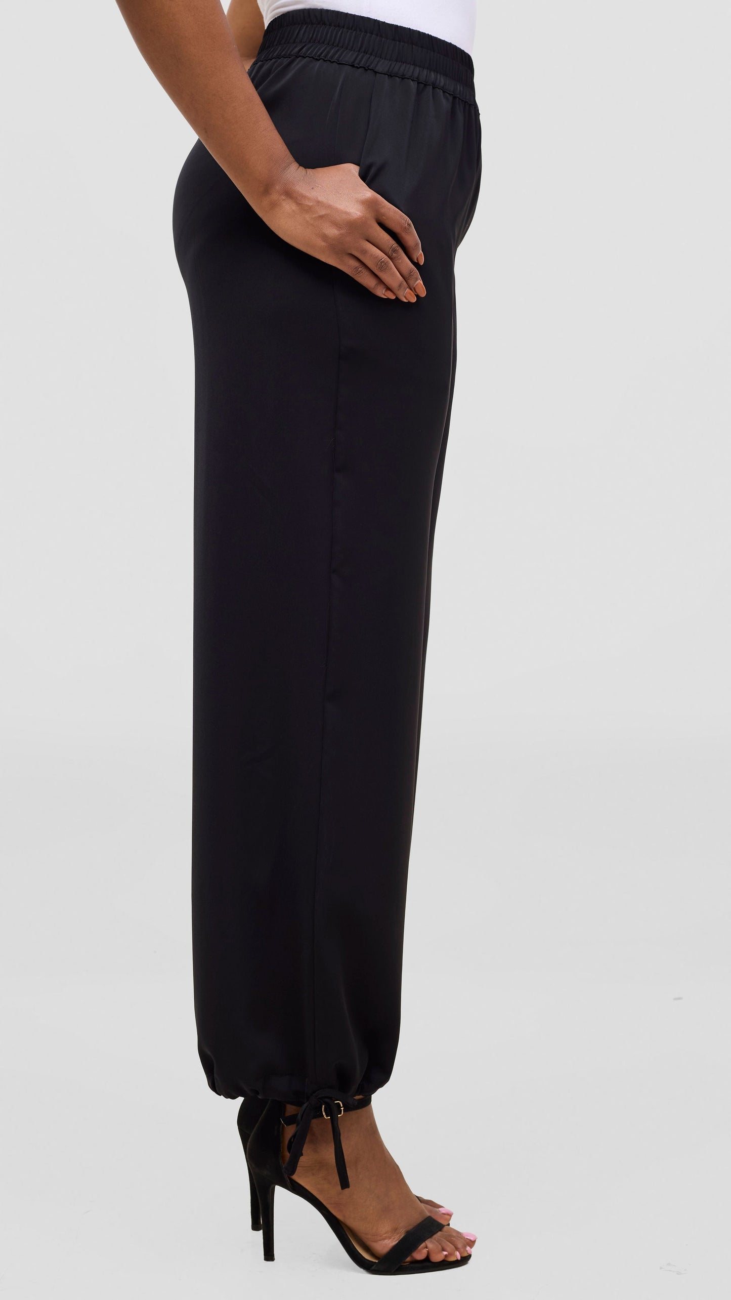 Vivo Liora Drawstring Pants - Black