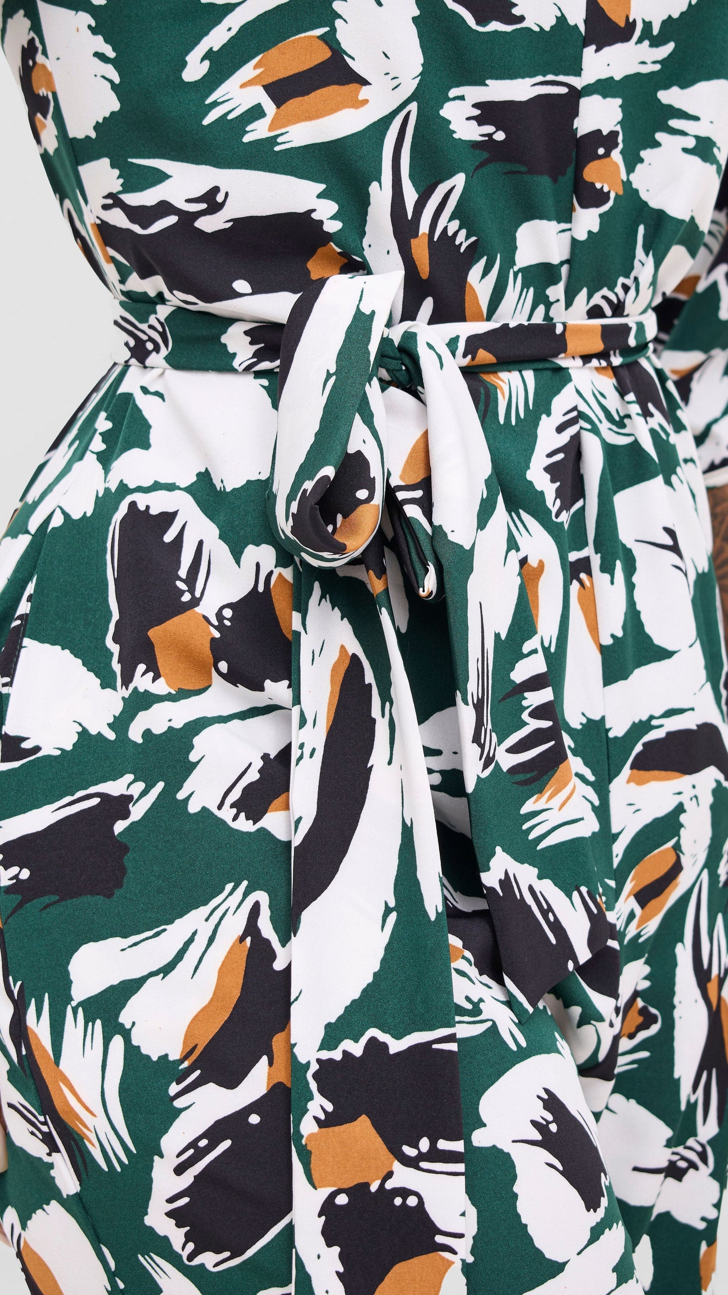 Vivo Zahari Sweatheart Neck Jumpsuit - Green / Black Print