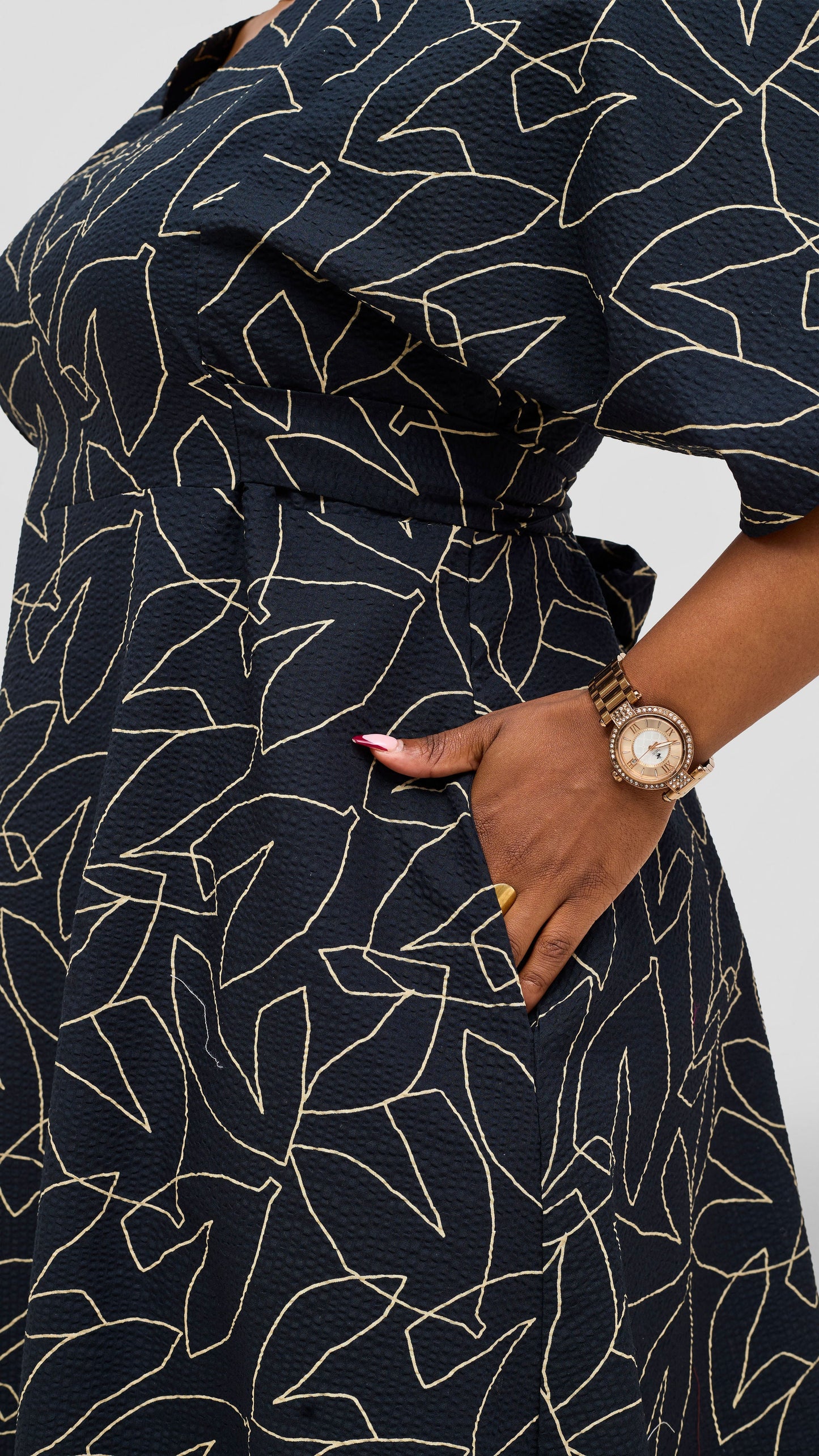 Safari by Vivo Zehra Tie Waist Kimono Dress - Black / Cream Print