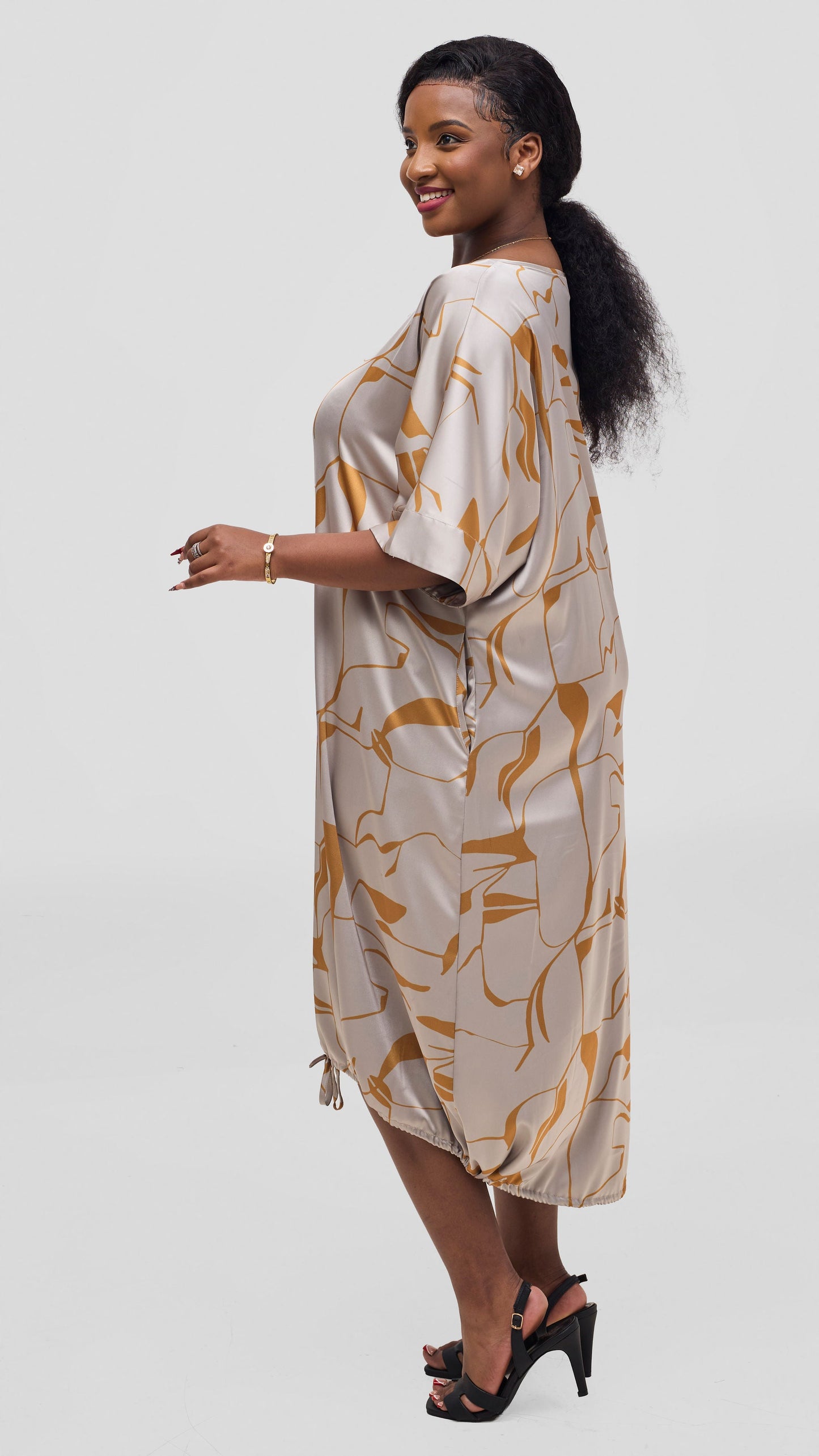 Vivo Liora Drawstring Midi Dress - Grey / Mustard Ziza Print