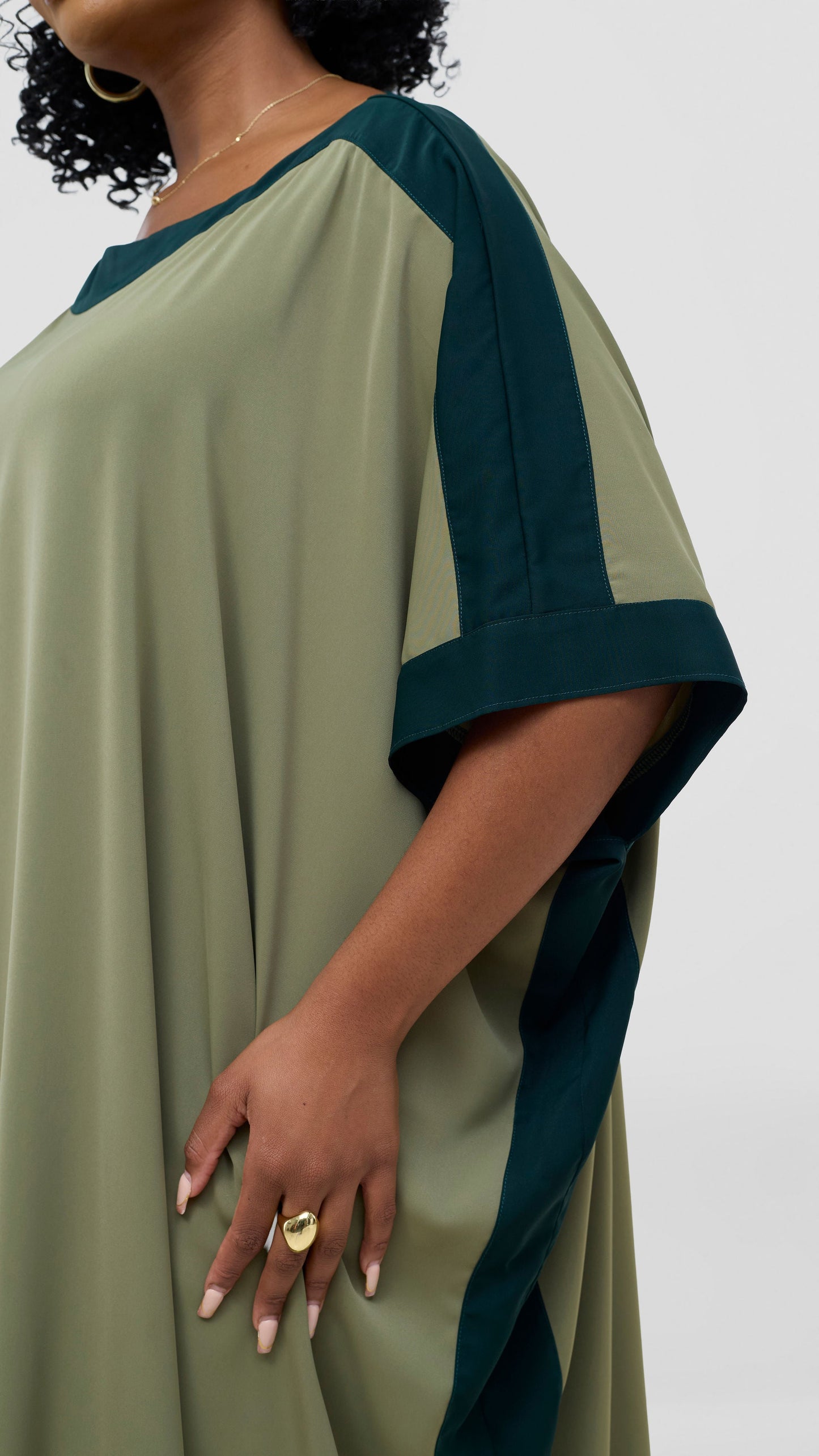 Vivo Liora Kaftan Border Maxi Dress - Olive Green
