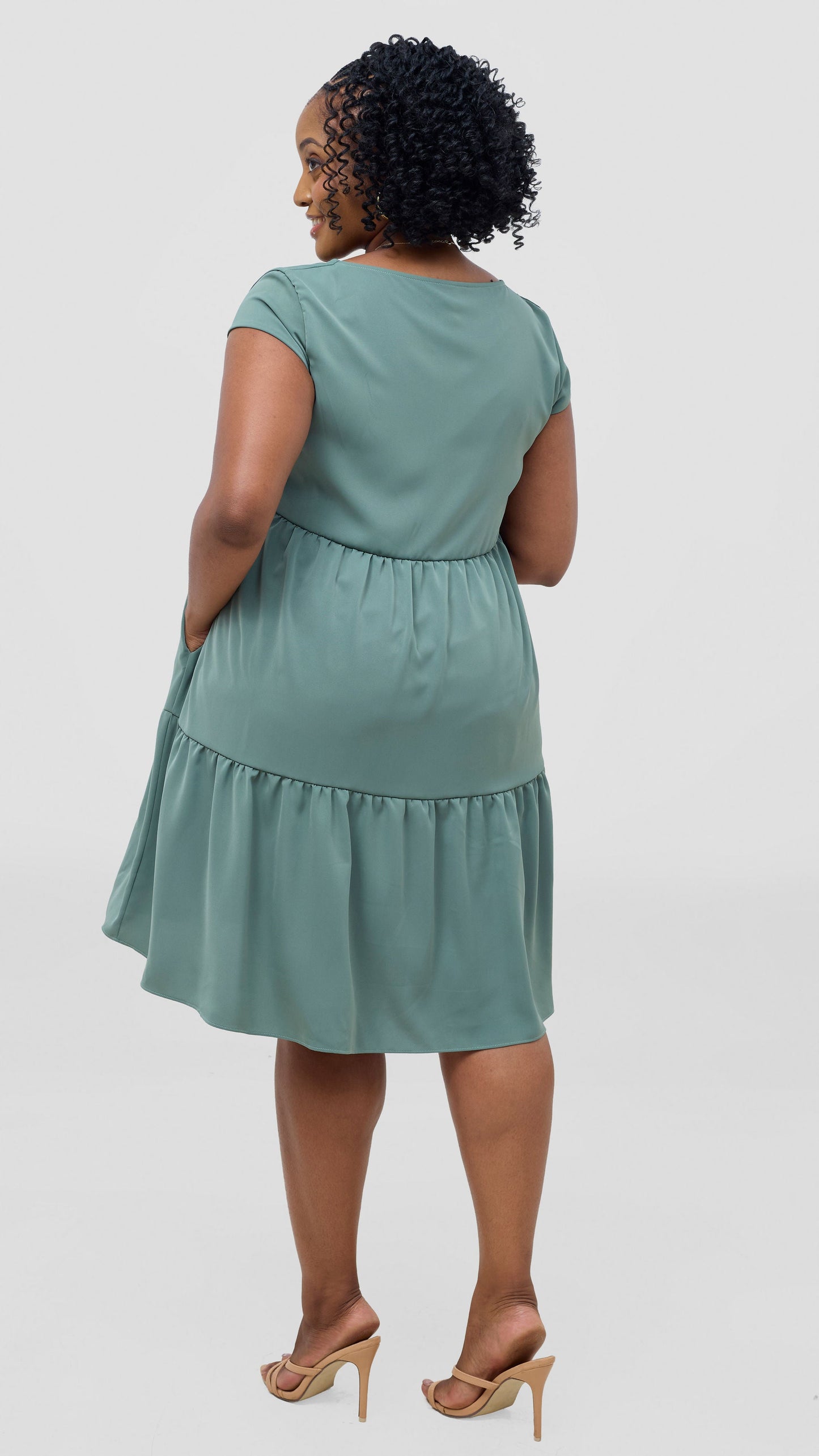 Vivo Pelia Round Neck Dress - Dusty Green