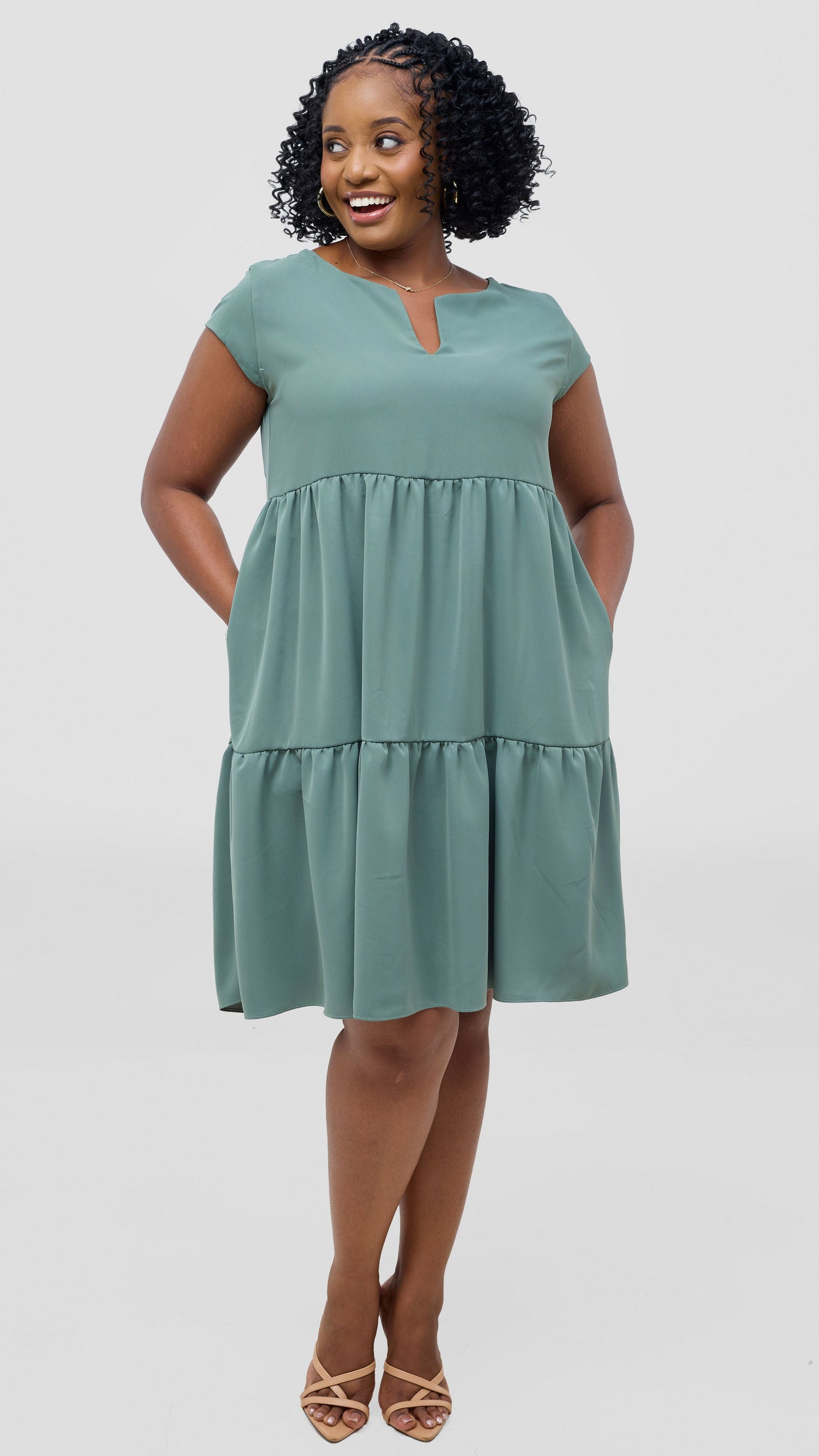 Vivo Pelia Round Neck Dress - Dusty Green