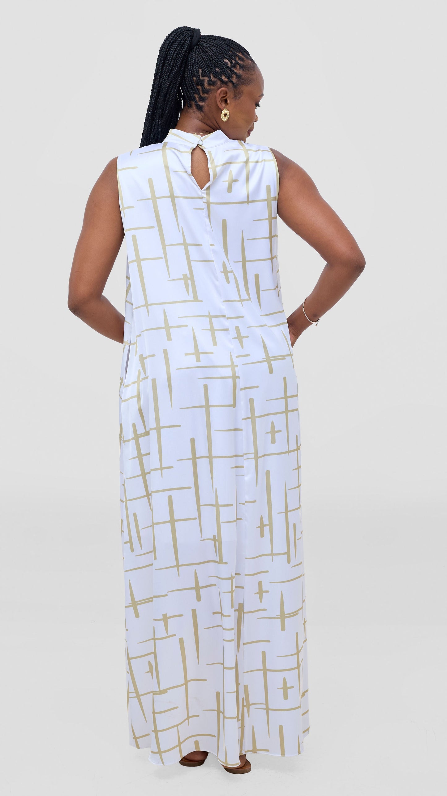 Vivo Thando Mock Neck Maxi Dress - White / Taupe Aria Print