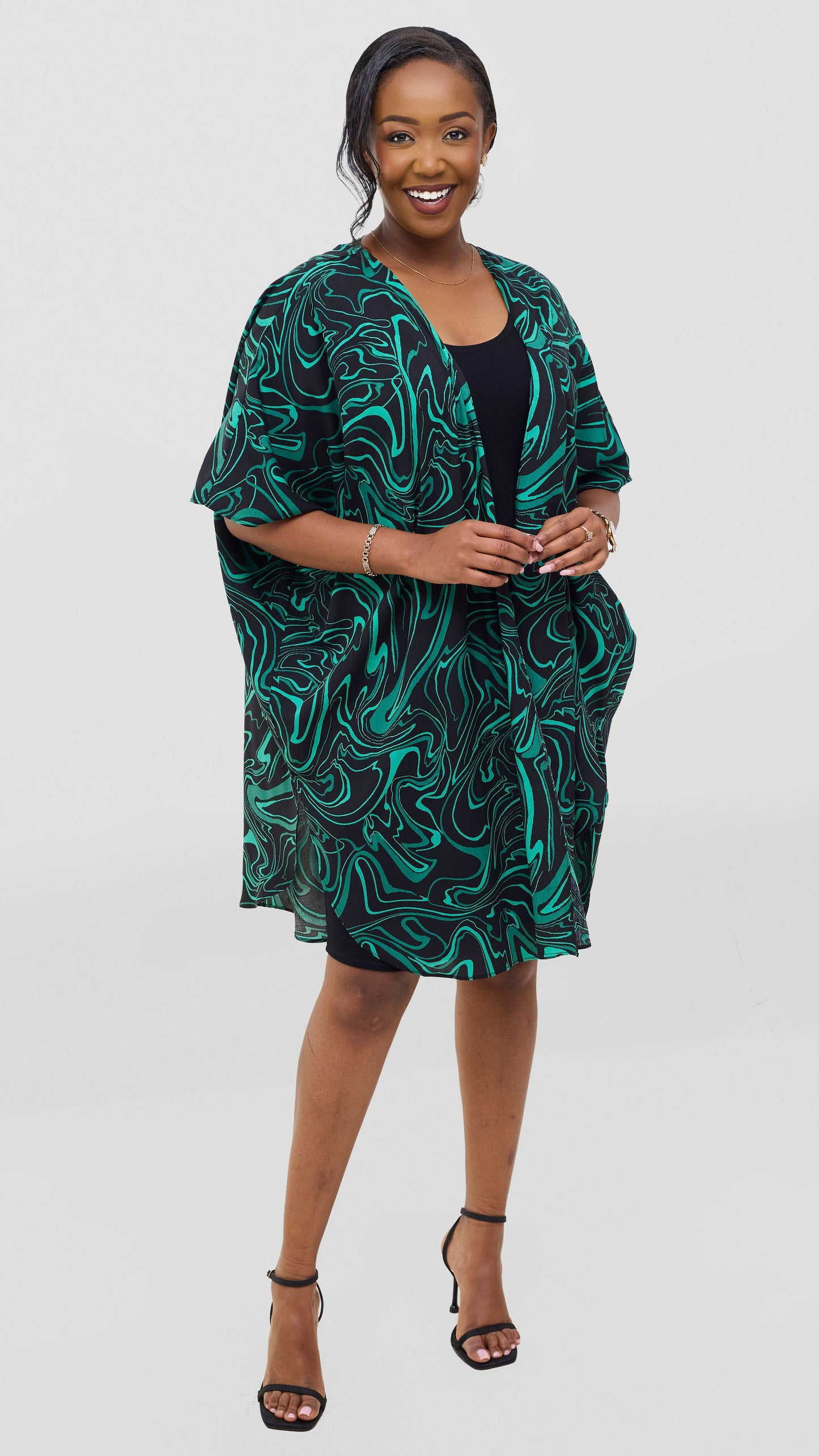 Vivo Samira Wide Kimono - Black / Green Print