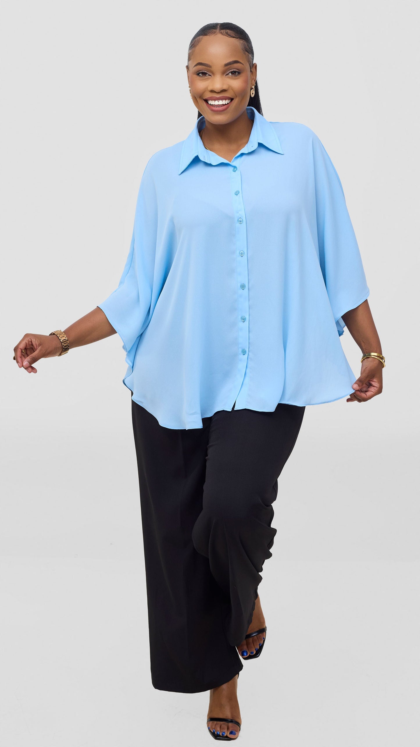Vivo Iyana Cape Top - Light Blue