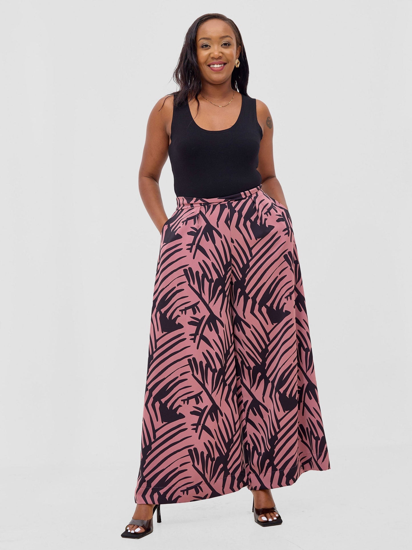 Vivo Ayla Crepe Pants - Light Dust Pink / Black Lala Print