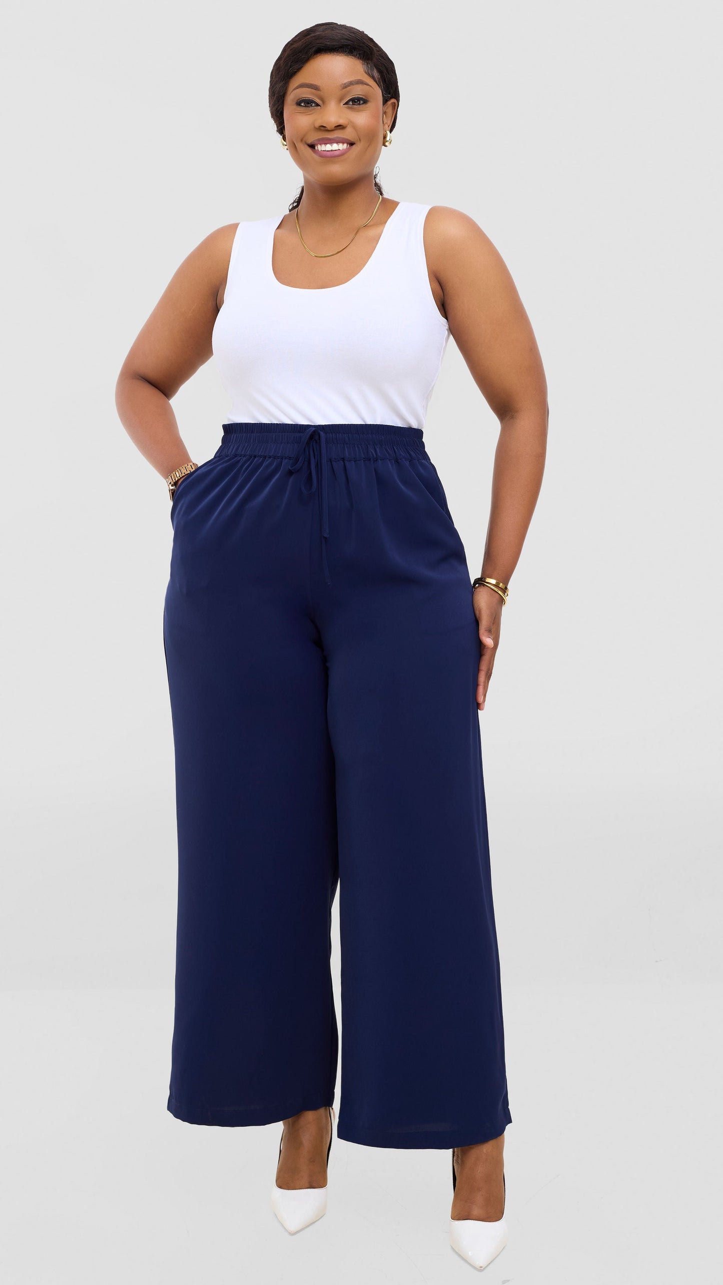 Vivo Essi Wide Leg Pants In Satin - Navy