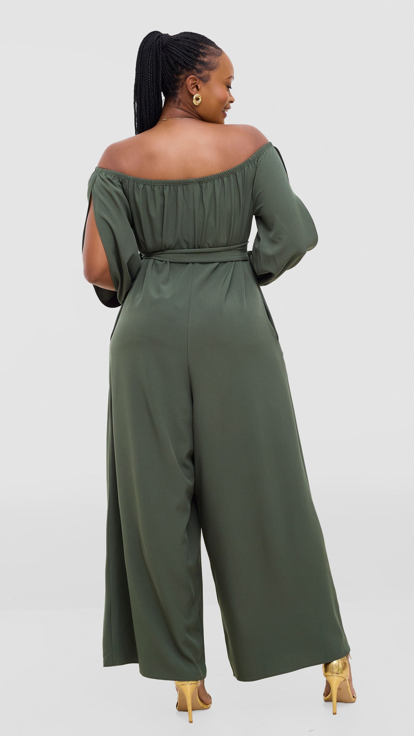 Vivo Yumi Off Shoulder Jumpsuit In Crepe - Dark Green