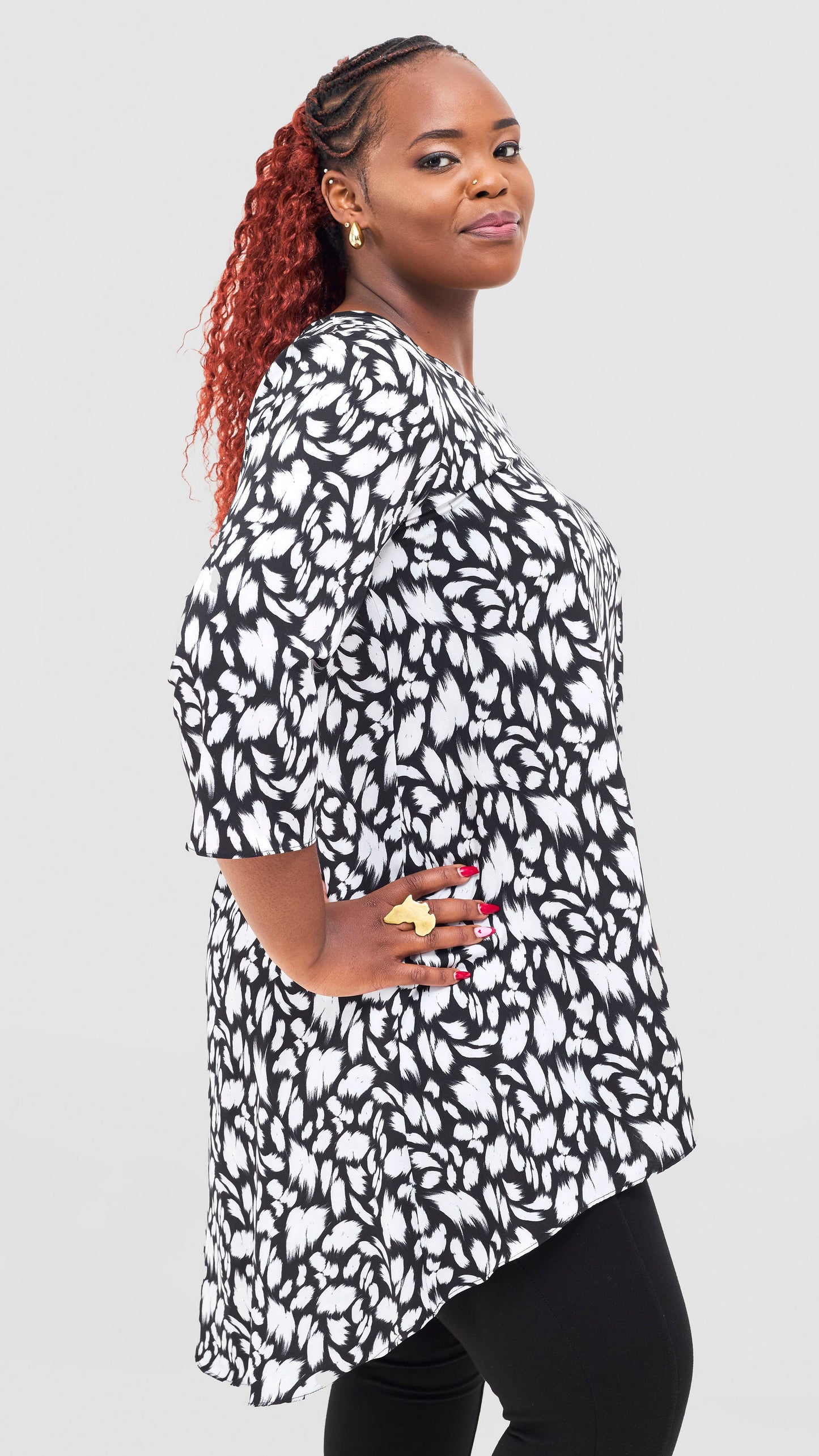 Vivo Maisha 3/4 Sleeve High Low Top - Black / White Print