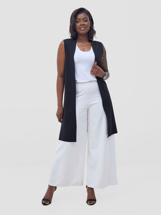 Vivo Waridi Sleeveless Overcoat - Black