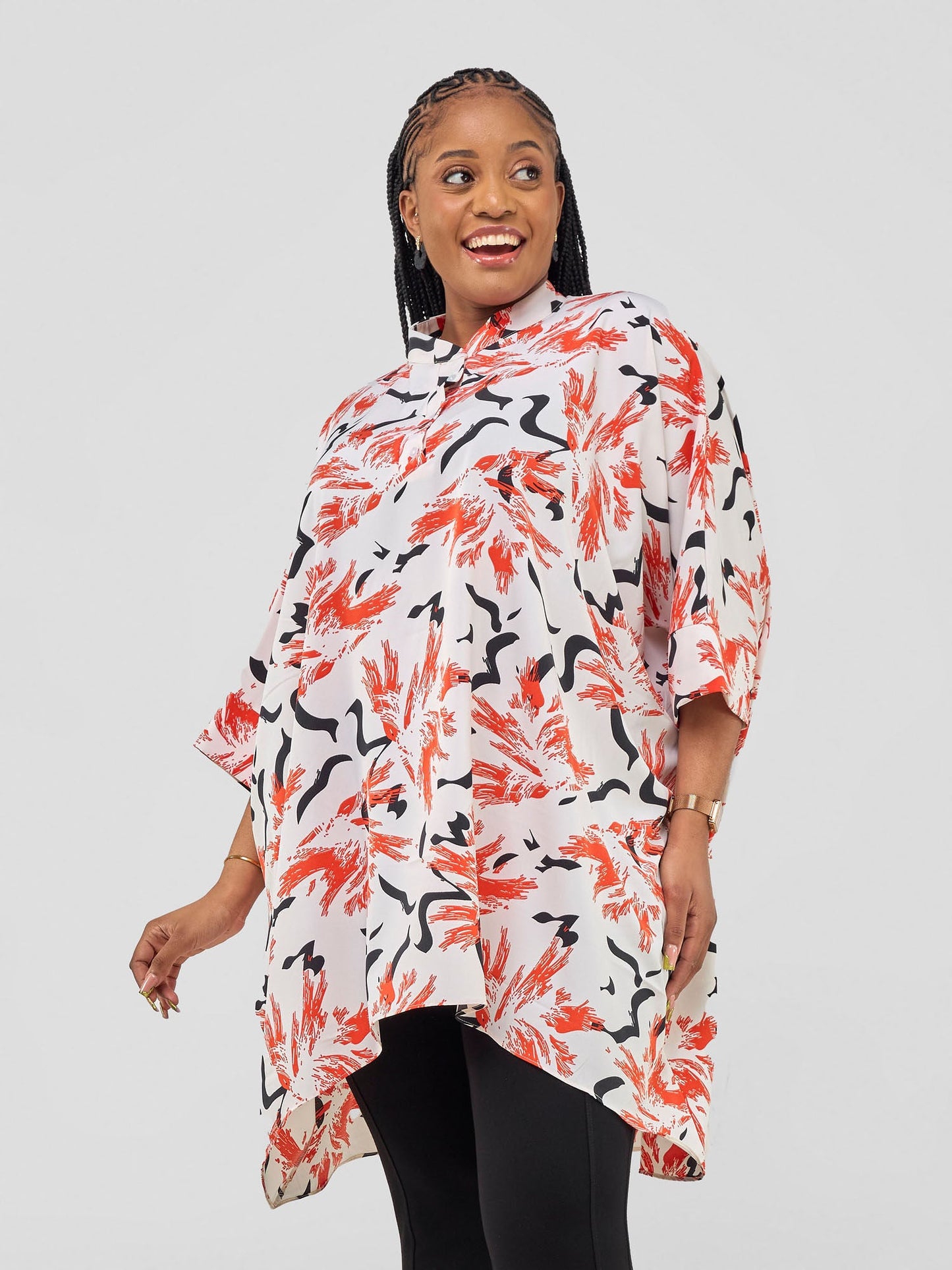 Vivo Mistari 3/4 Sleeve  V - Neck Collared Tunic Top - White / Red Abstract Print