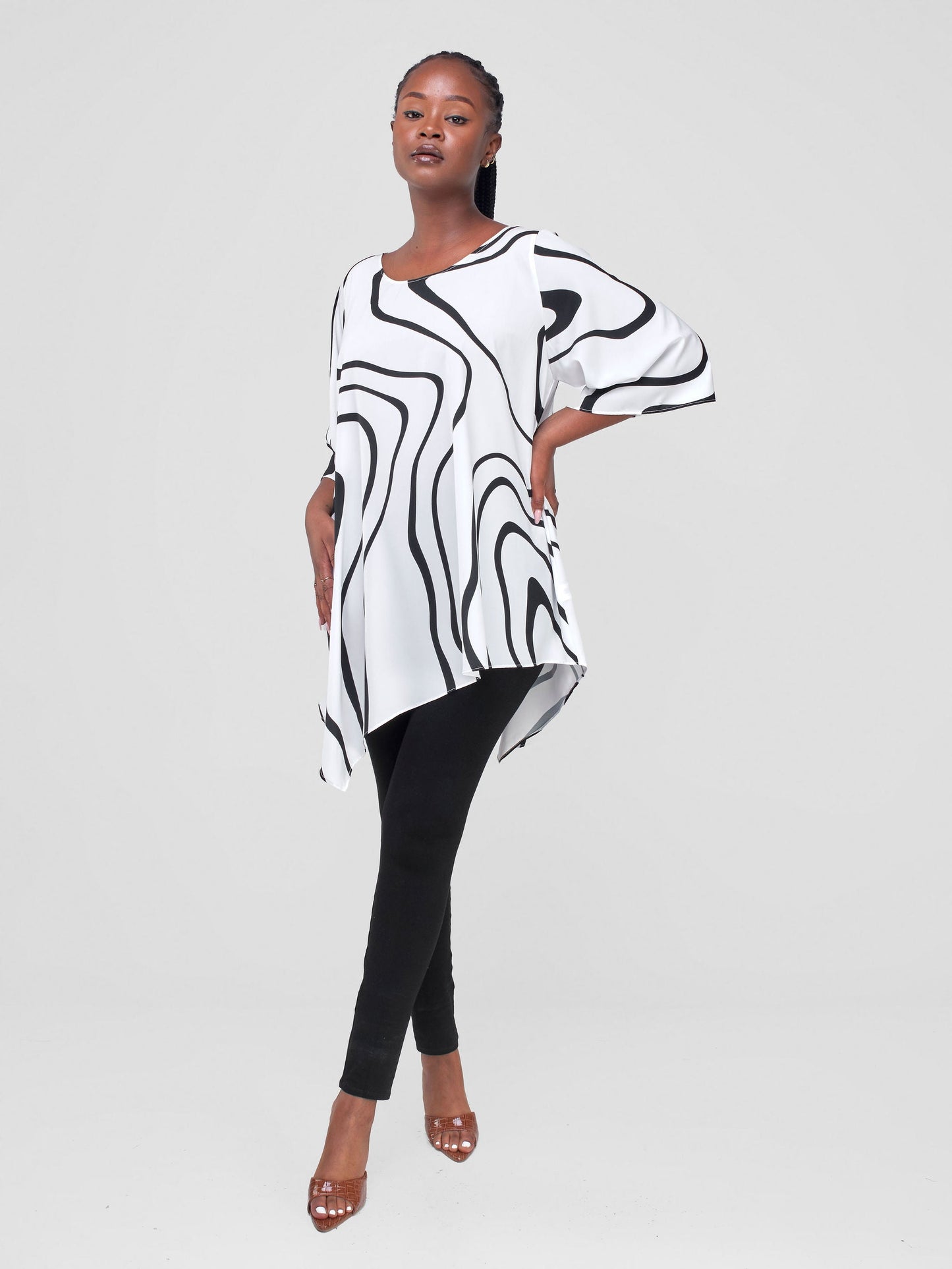 Vivo Sana Asymmetrical Angel Sleeve Top - Black / White Print