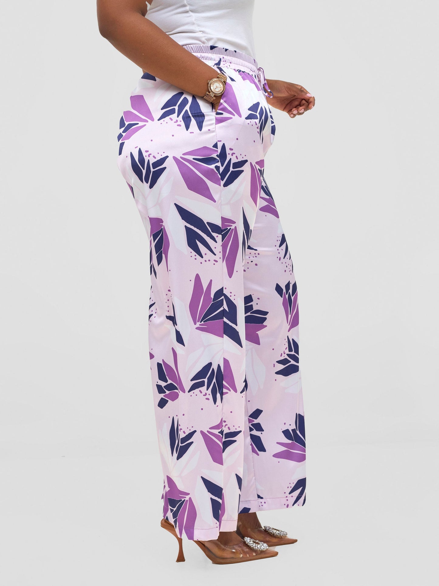 Vivo Ayah Satin Pants - Lilac / Navy Tullu Print