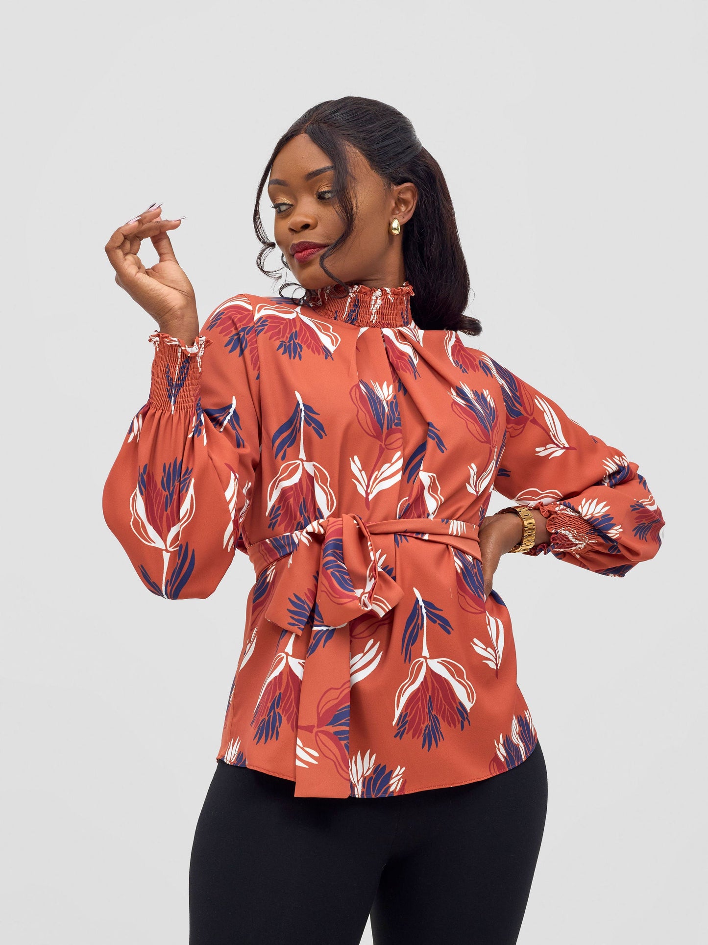 Vivo Ayah Bishop Sleeve Mock Neck Top - Rust / Navy Yana Print