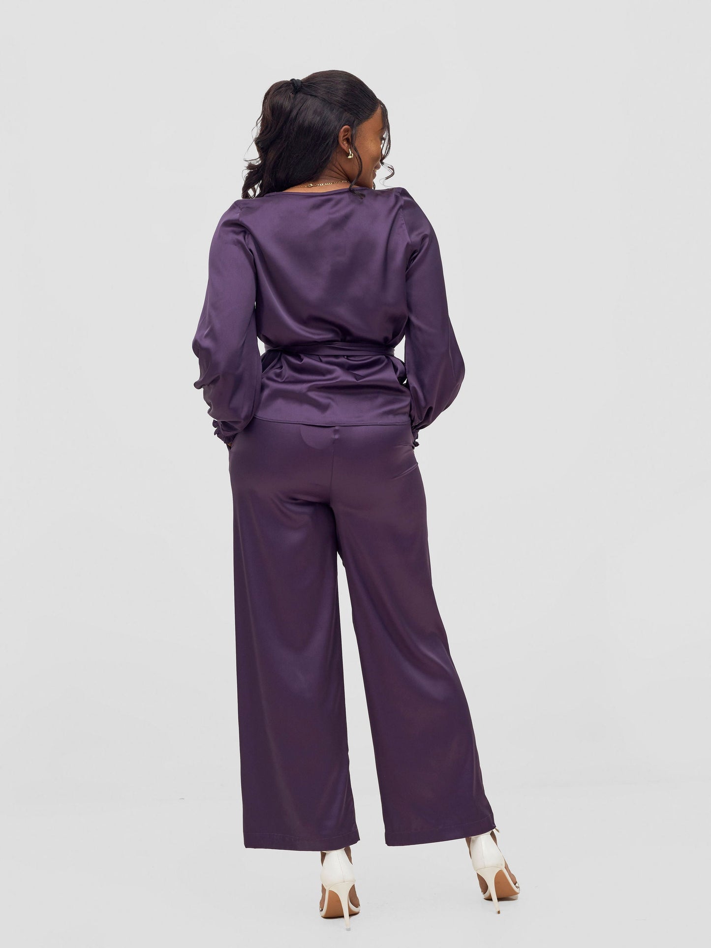 Vivo Ayah Shirred Cuff Loose Top - Dark Purple
