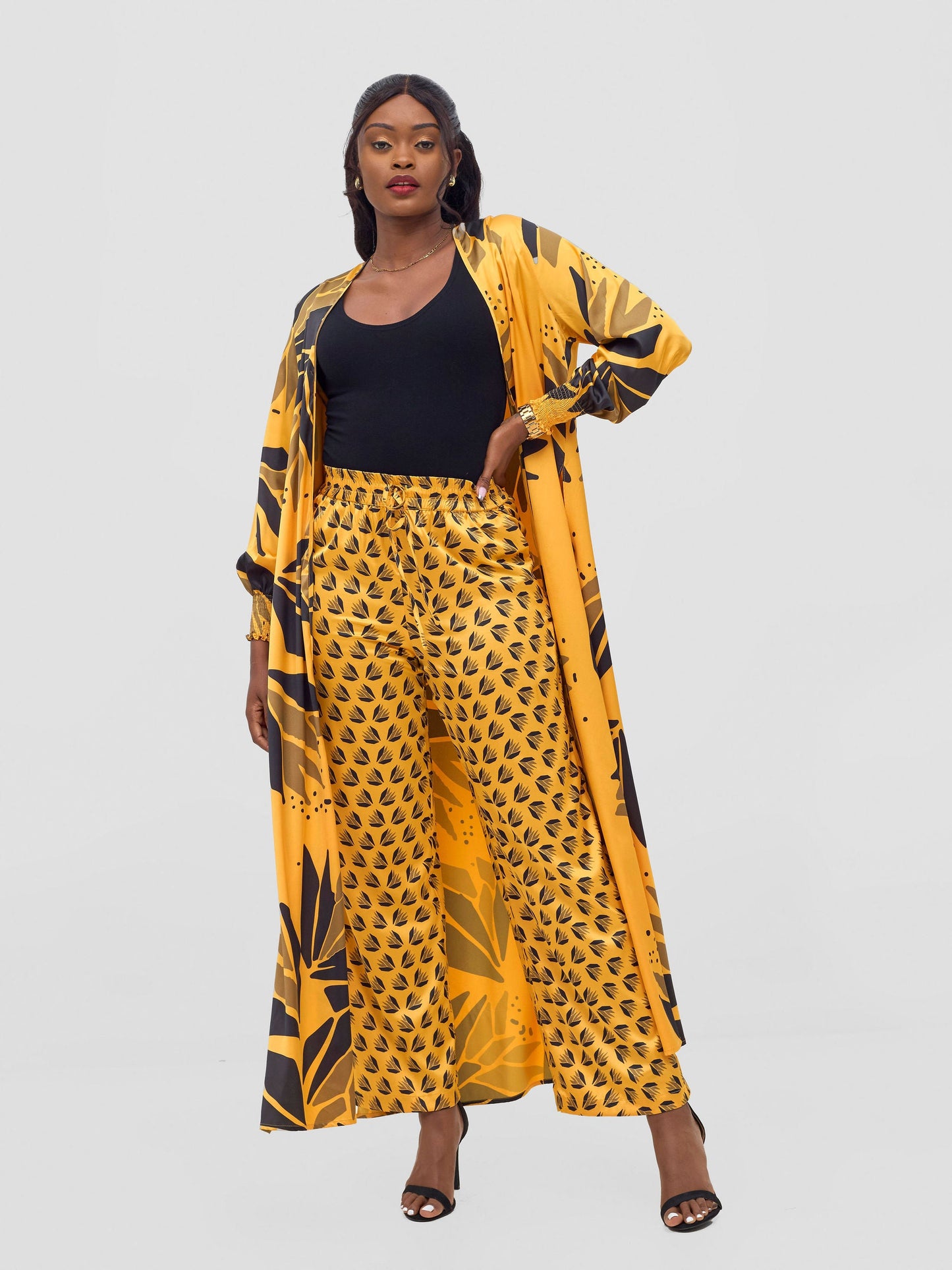 Vivo Ayah Kimono - Mustard / Black Tullu Print