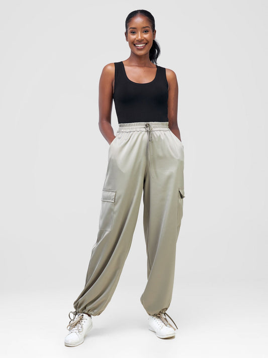 Zoya Luna Cargo Pants - Light Grey