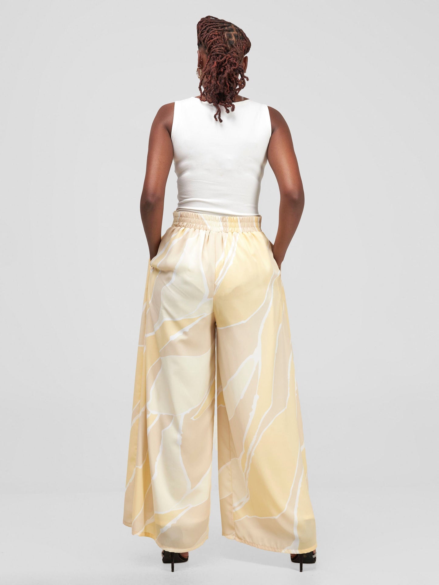 Vivo Asha Wide Leg Pants - Cream / Beige Print