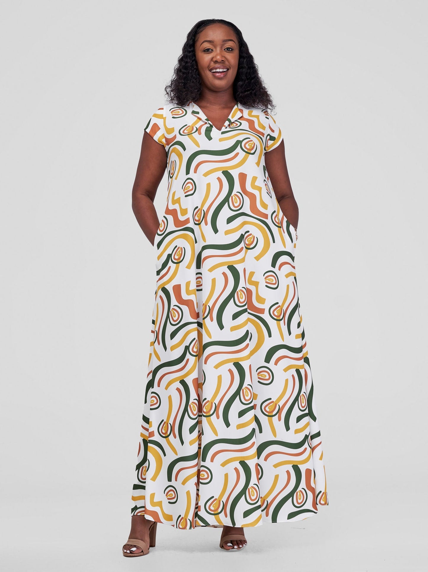 Vivo Zola V Neck Cap Sleeve Maxi Dress - Off White / Hunters Kemi Print