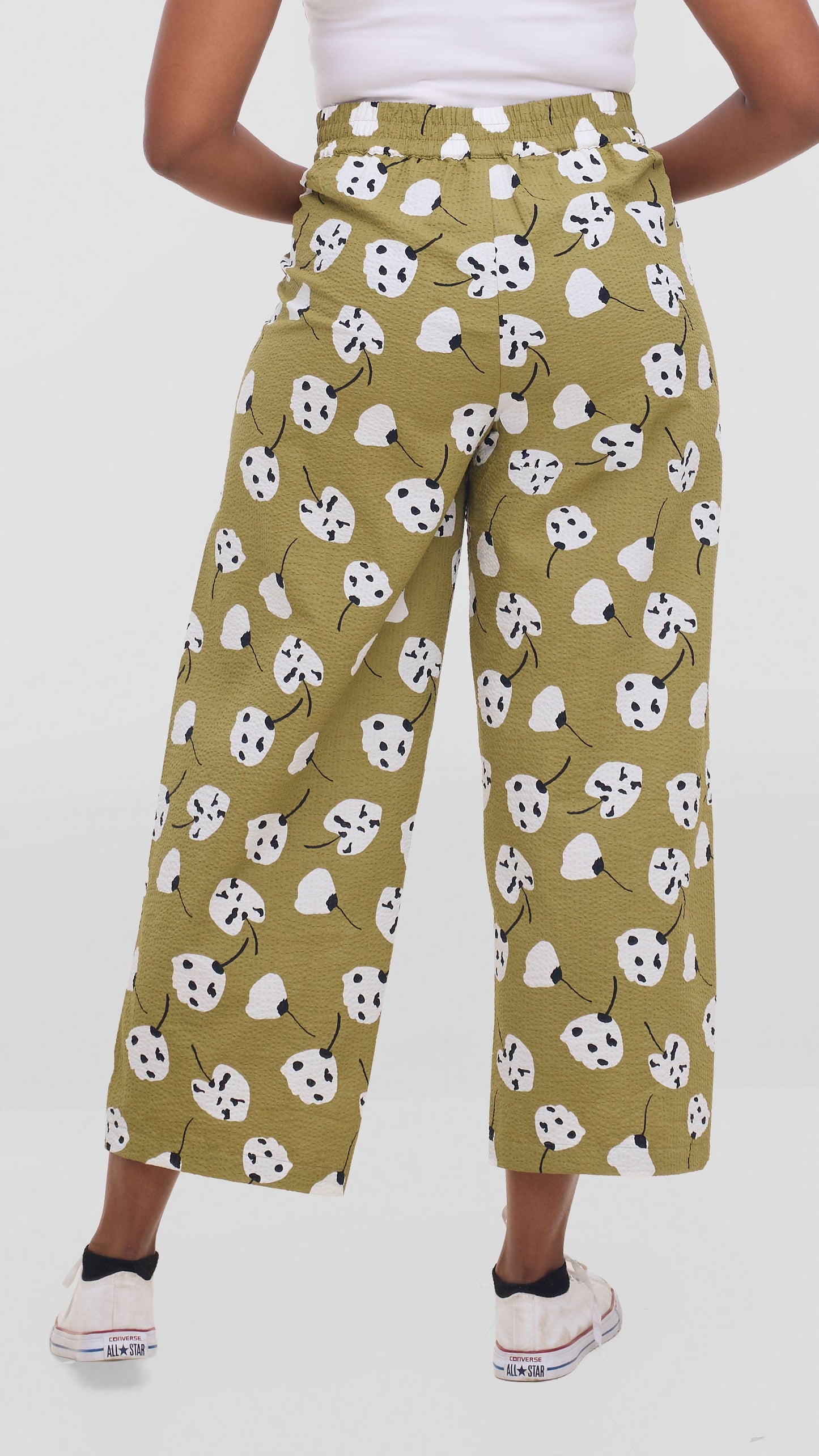 Safari by Vivo Zehra Barrel Pants - Olive / White Print